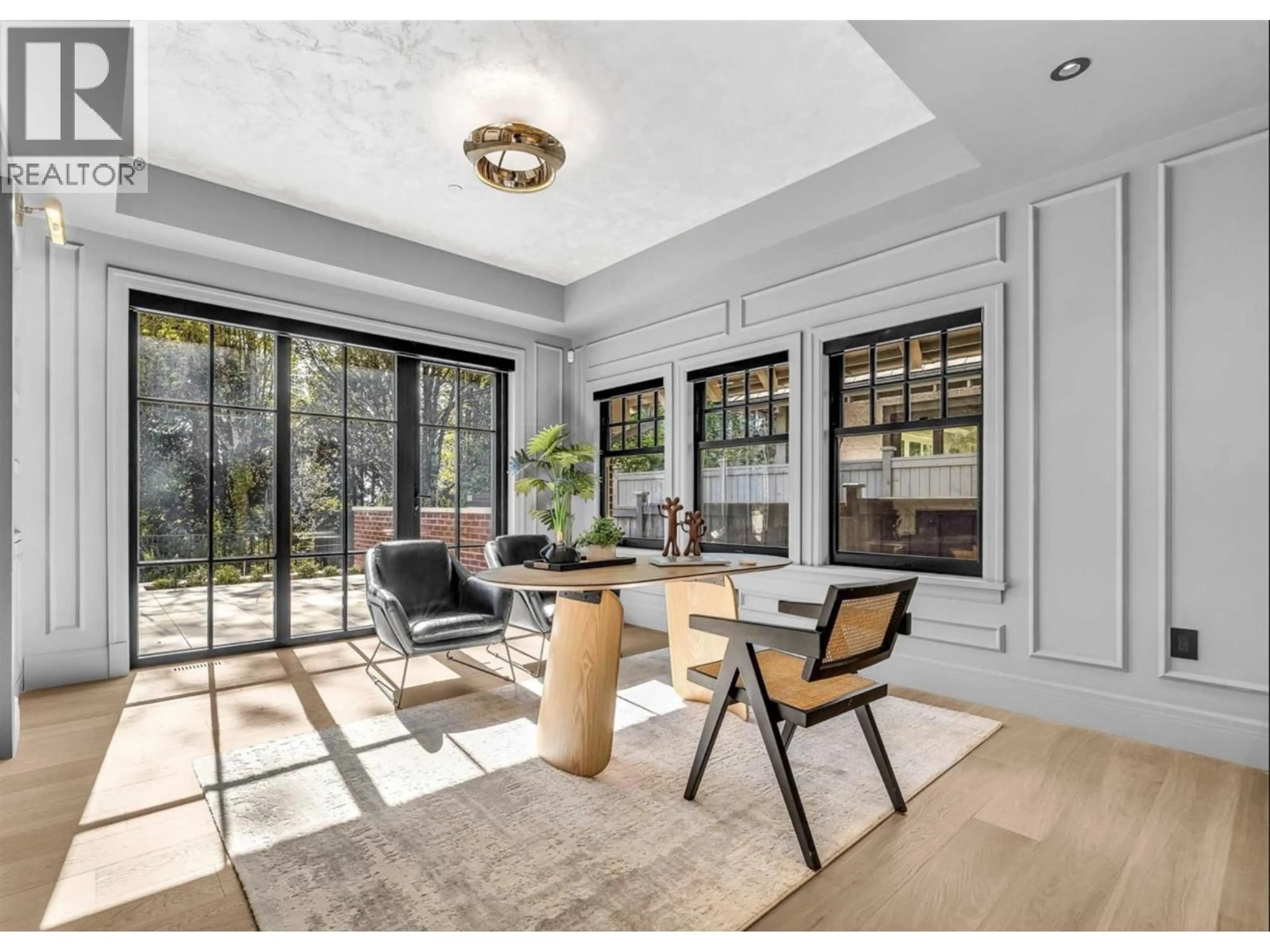 Living room with furniture, unknown for 2050 MARINE DRIVE, Vancouver British Columbia V6P6B5