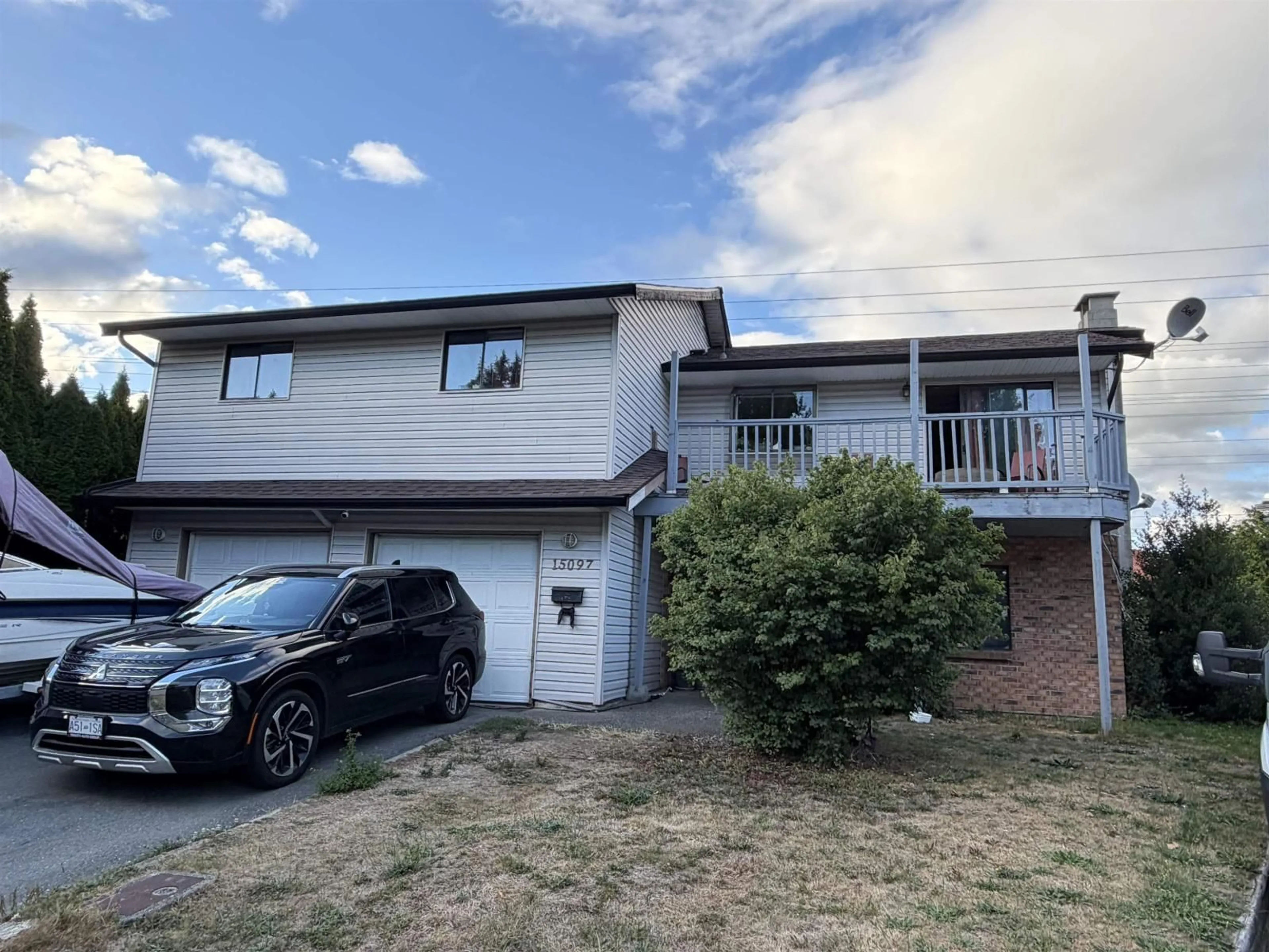 A pic from outside/outdoor area/front of a property/back of a property/a pic from drone, street for 15097 95 AVENUE, Surrey British Columbia V3R7S3