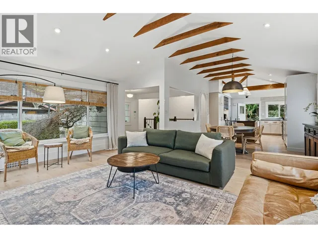 1335 RIDGEWOOD DRIVE, North Vancouver 5