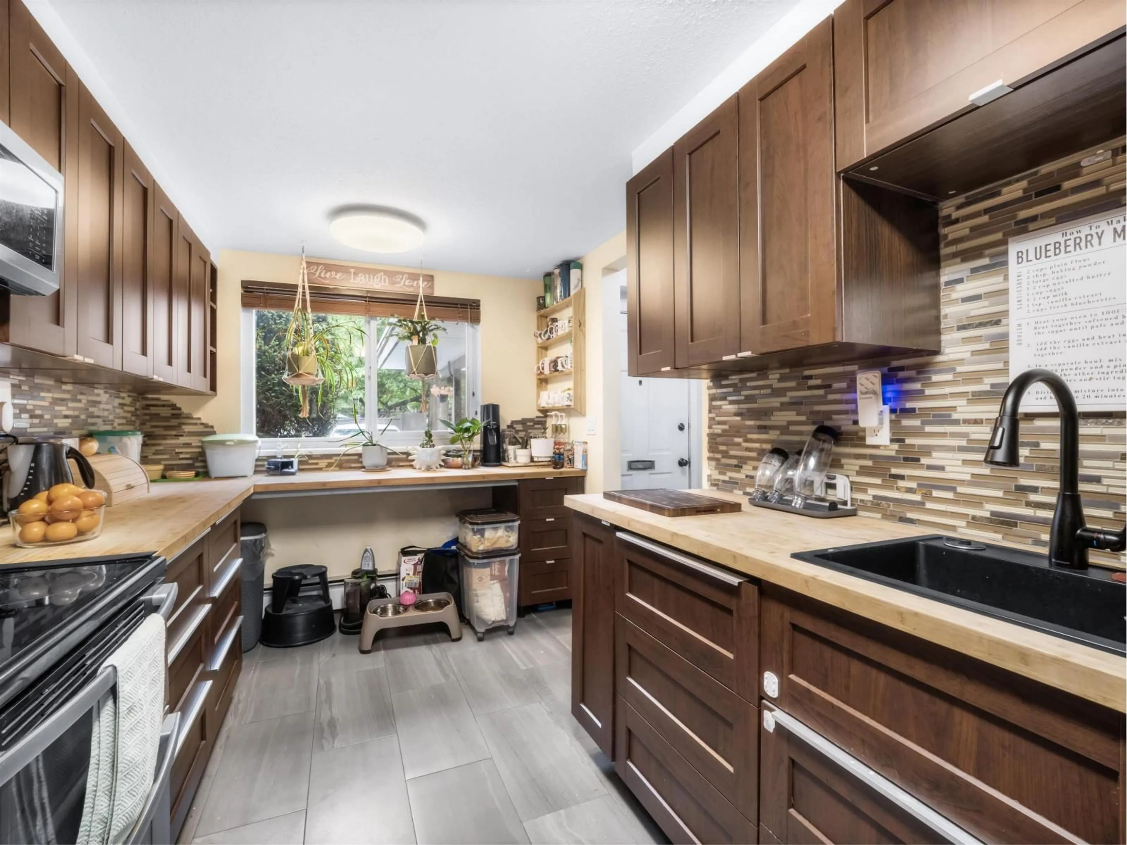 Unknown for 132 - 7476 138 STREET, Surrey British Columbia V3W6G4