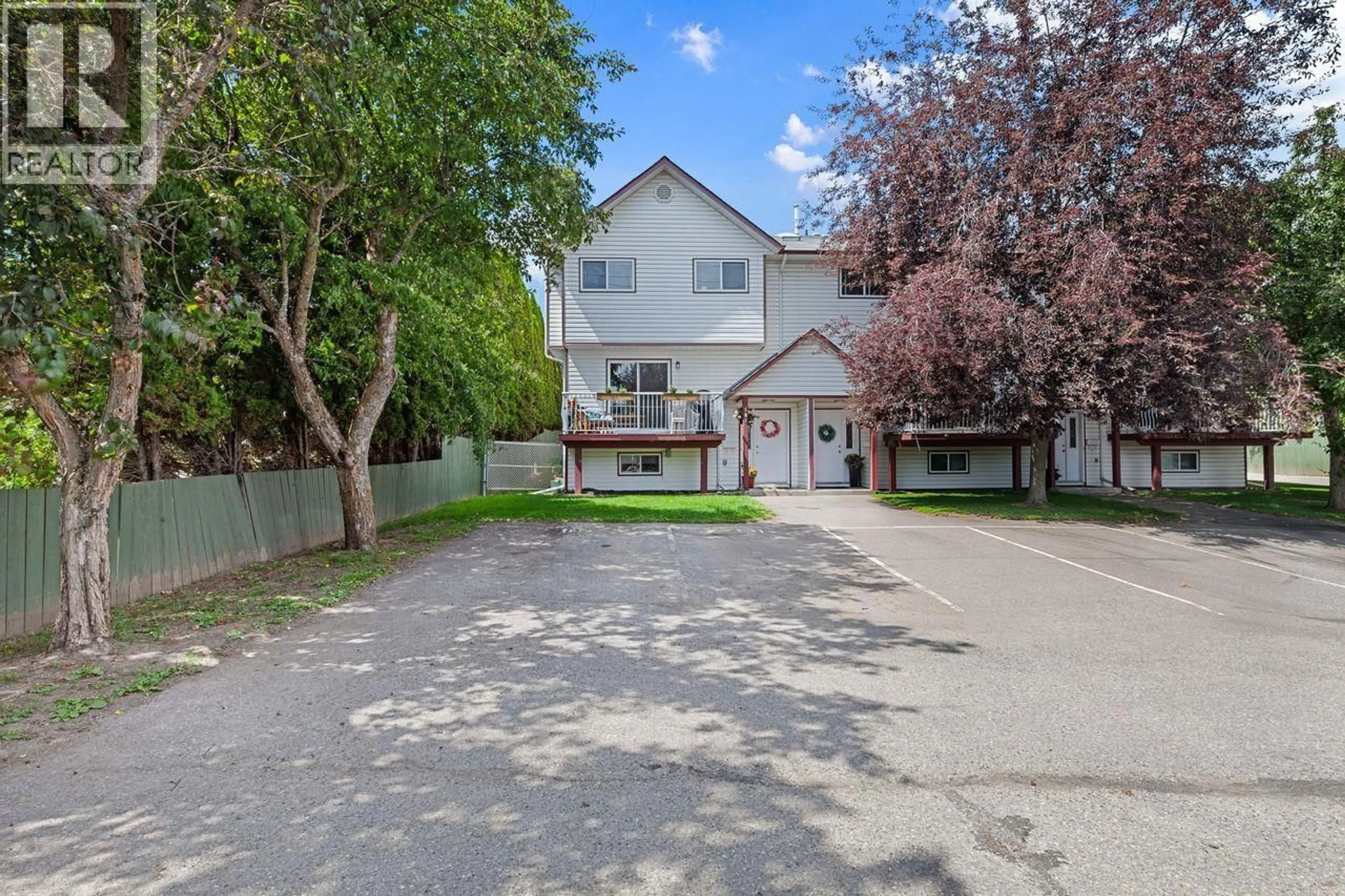 A pic from outside/outdoor area/front of a property/back of a property/a pic from drone, street for 101 - 3307 WESTWOOD DRIVE, Prince George British Columbia V2N1S4