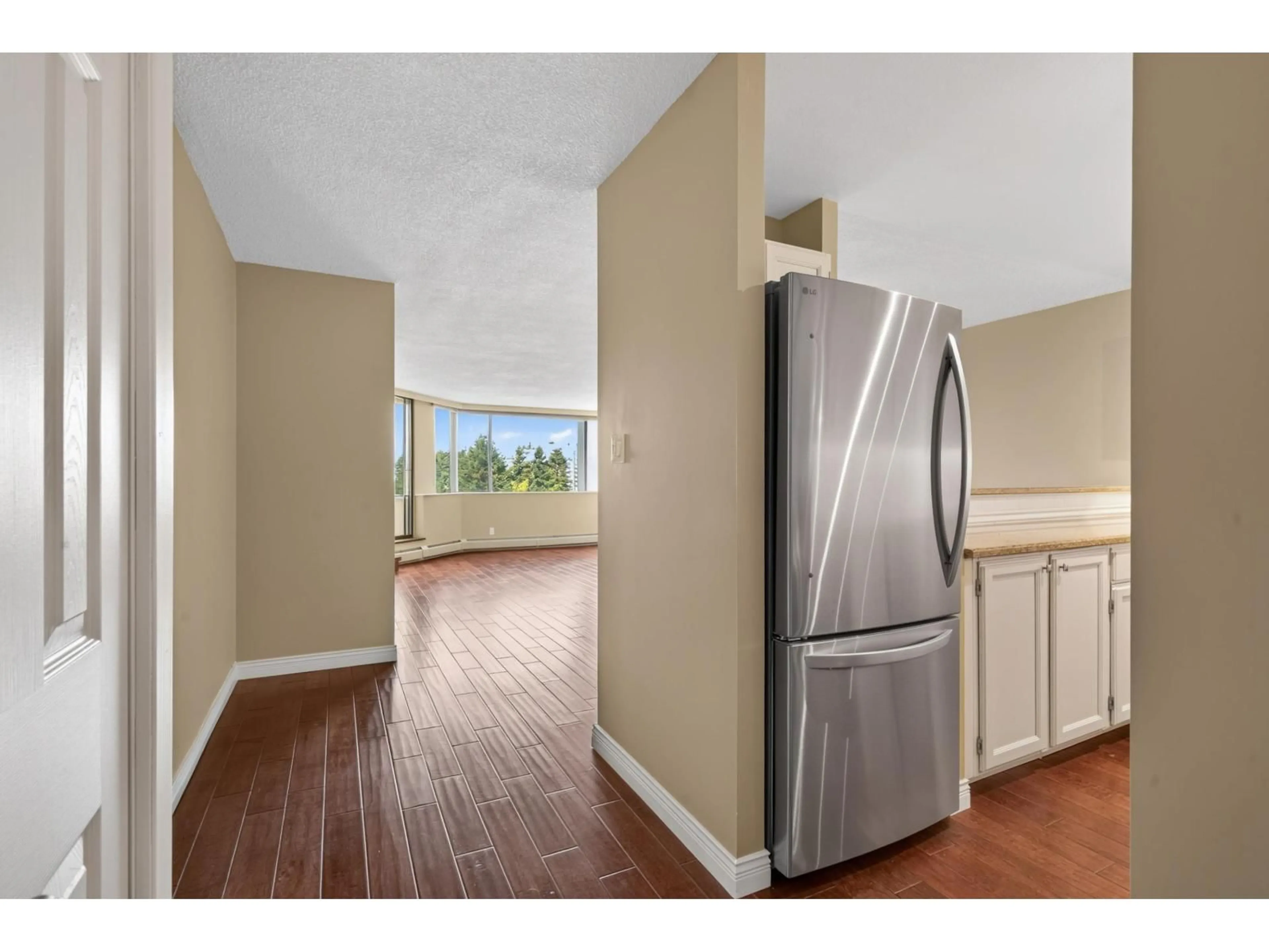 Unknown for 603 - 1442 FOSTER STREET, White Rock British Columbia V4B3X7