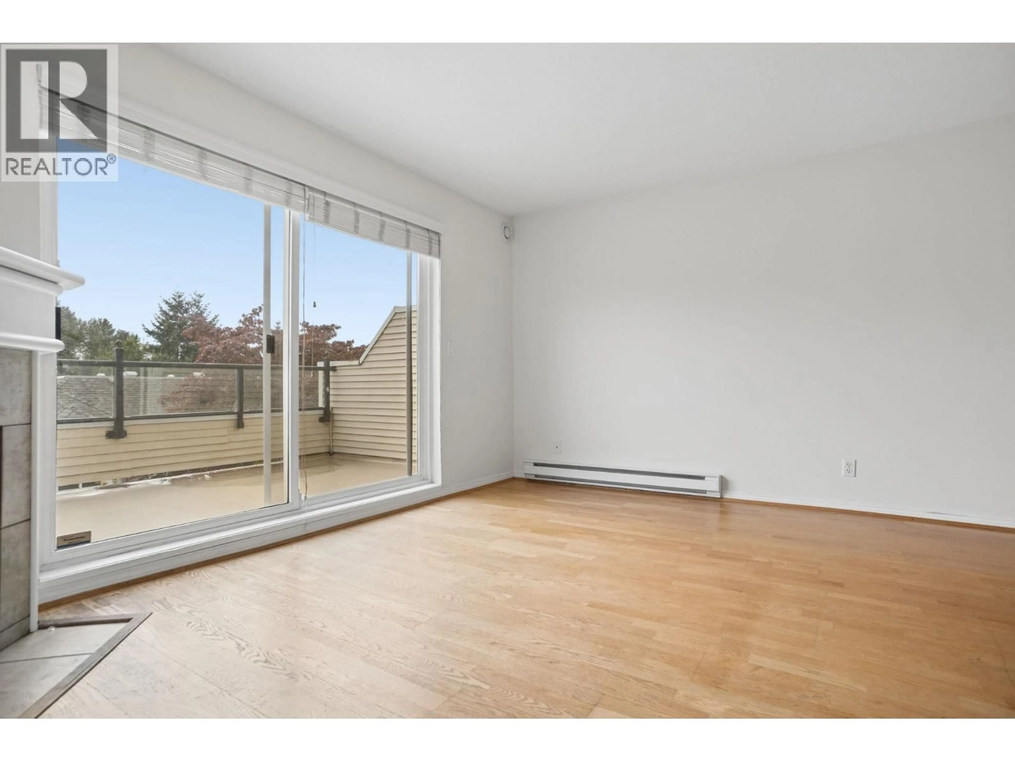 A pic of a room for 237 - 1408 CARTIER AVENUE, Coquitlam British Columbia V3K7A4