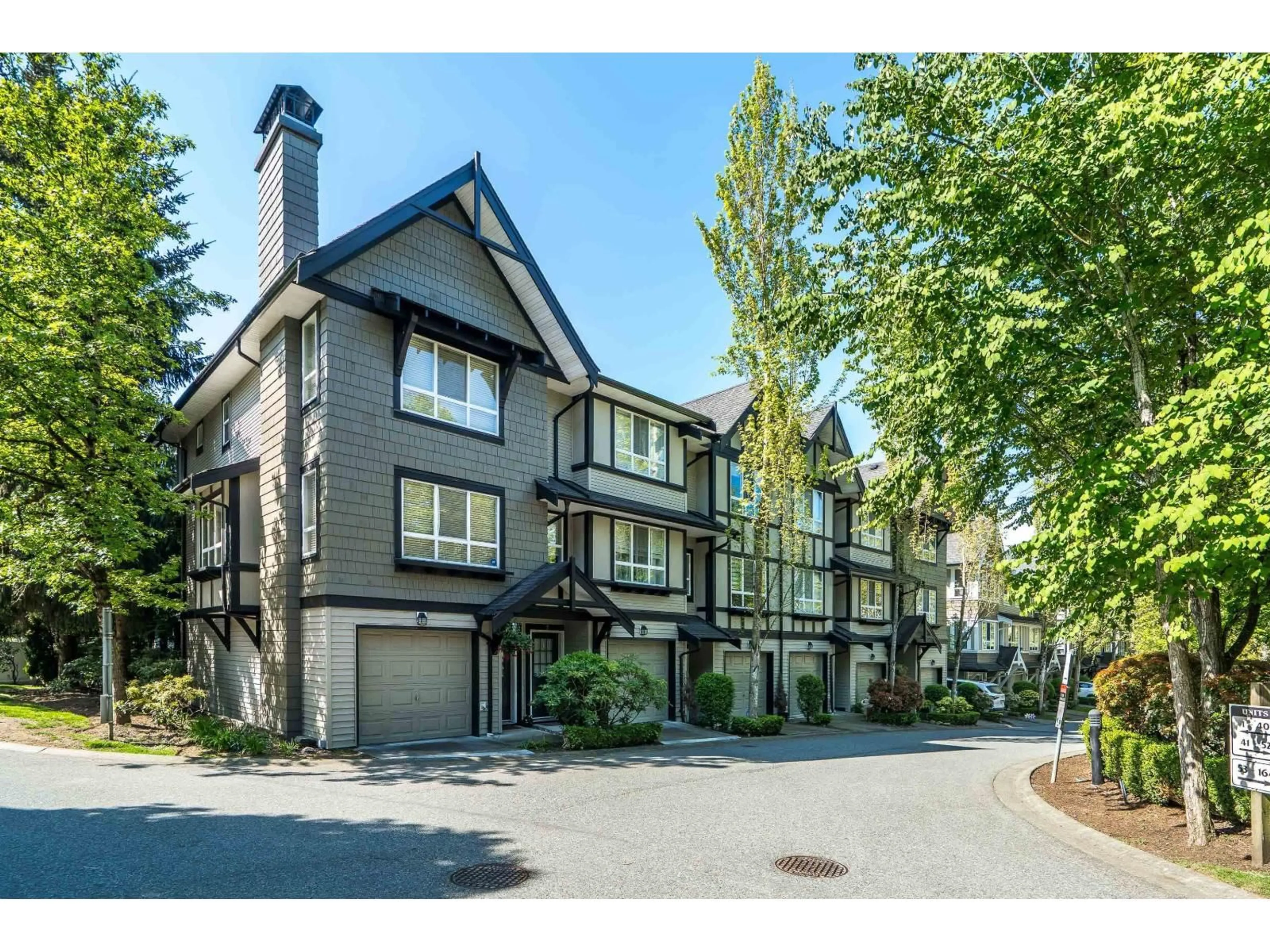 Unknown for 1 - 6747 203 STREET, Langley British Columbia V2Y3B5