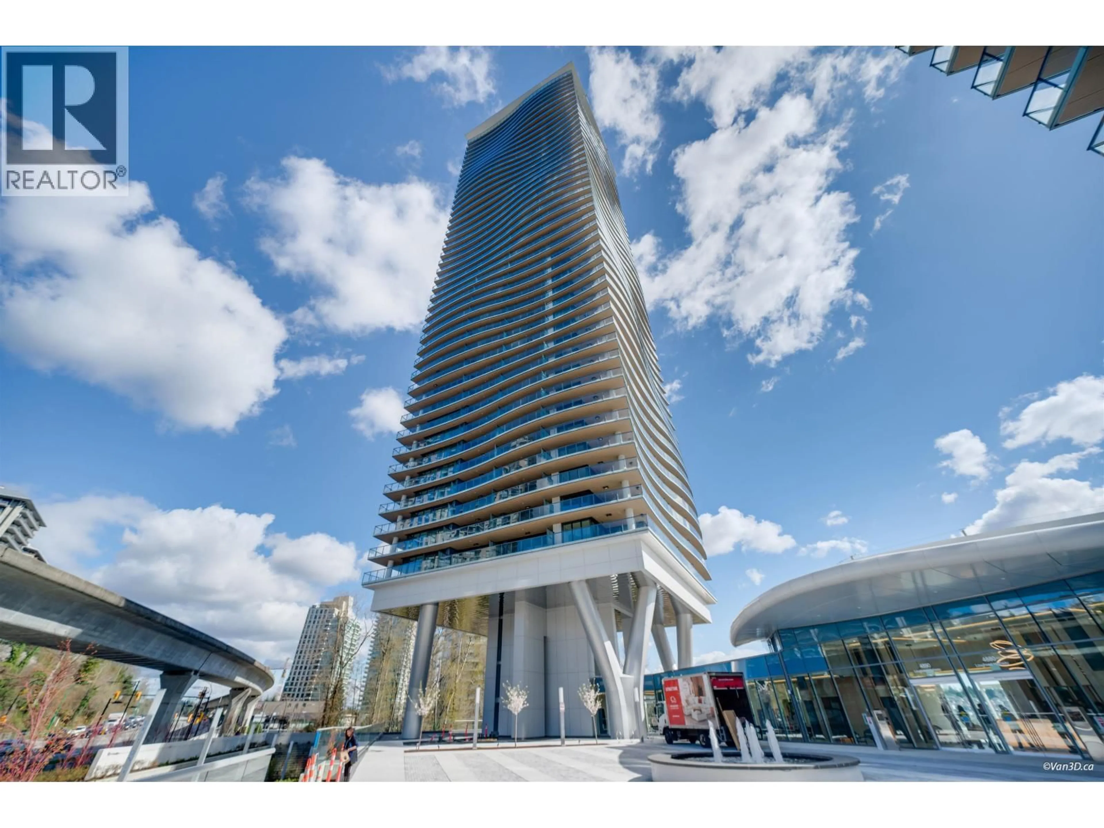 Indoor foyer for 4003 - 4890 LOUGHEED HIGHWAY, Burnaby British Columbia V5C0N2