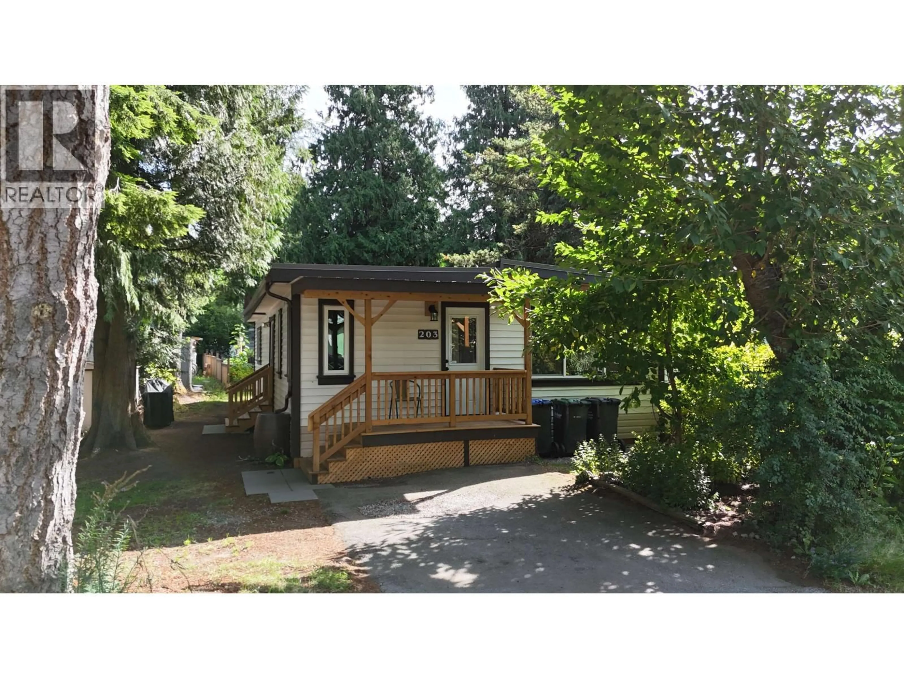 Shed for 203 - 1830 MAMQUAM ROAD, Squamish British Columbia V0N1T0