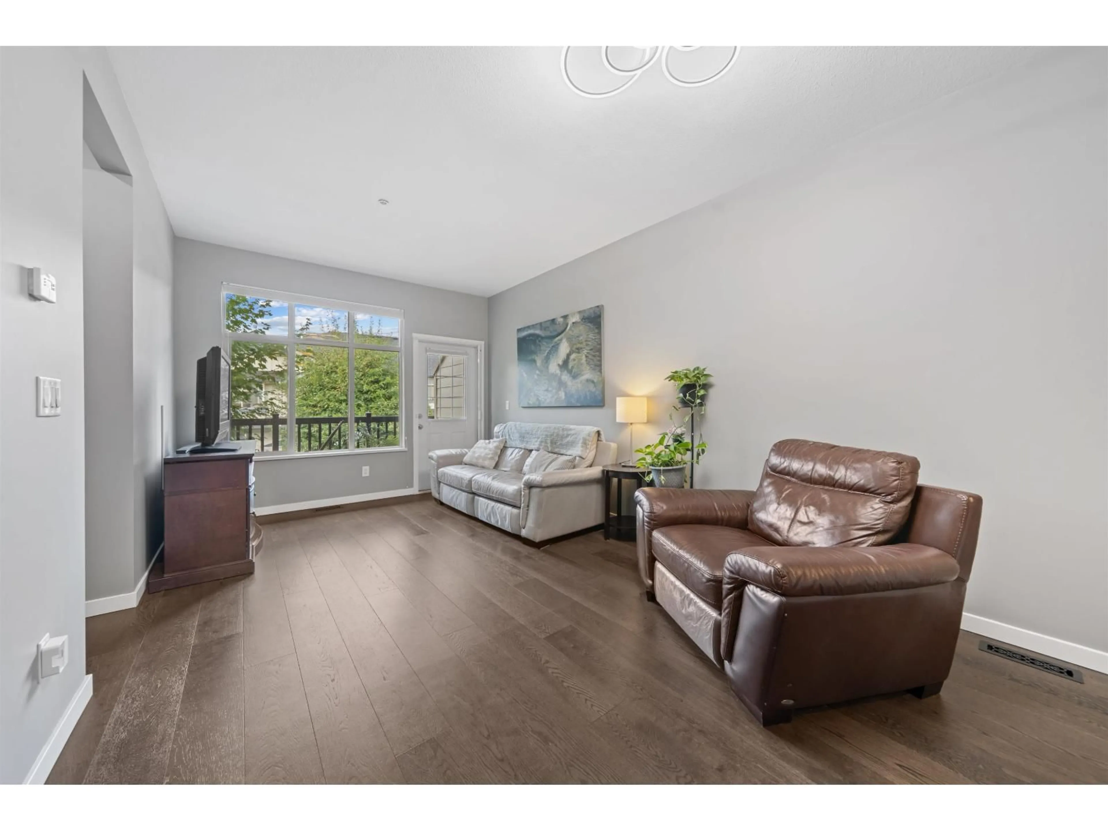 A pic of a room for 11 - 21661 88 AVENUE, Langley British Columbia V1M4E6