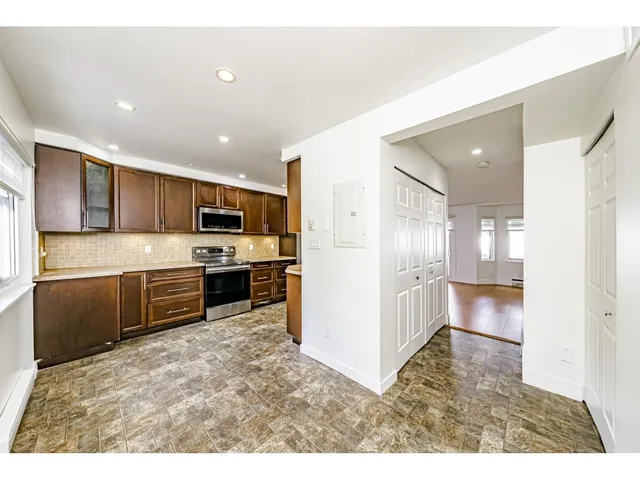 135 - 7325 140 STREET, Surrey 3