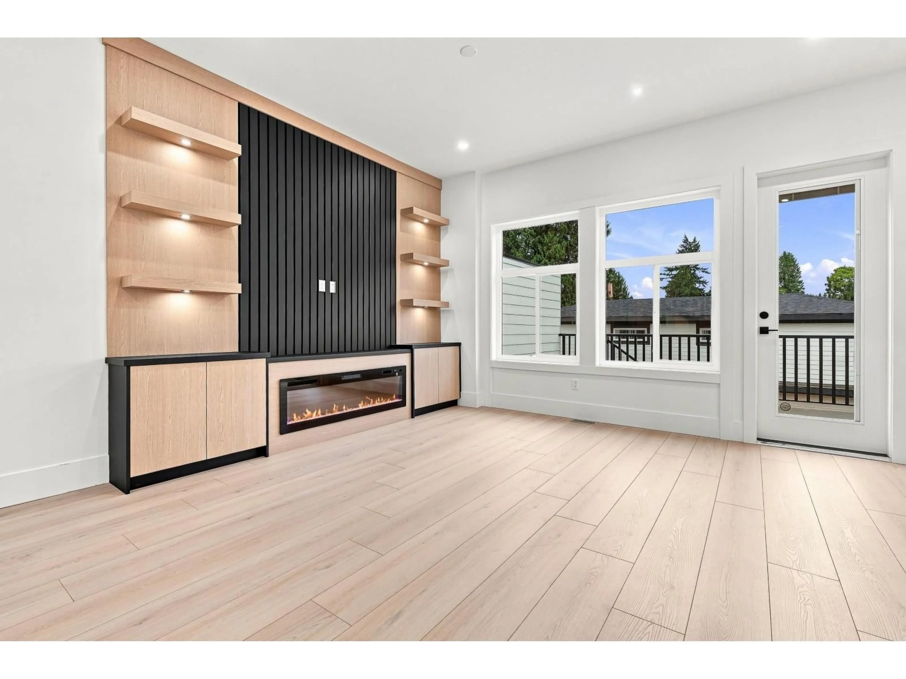 Unknown for 101 - 14275 MELROSE DRIVE, Surrey British Columbia V3R5R3