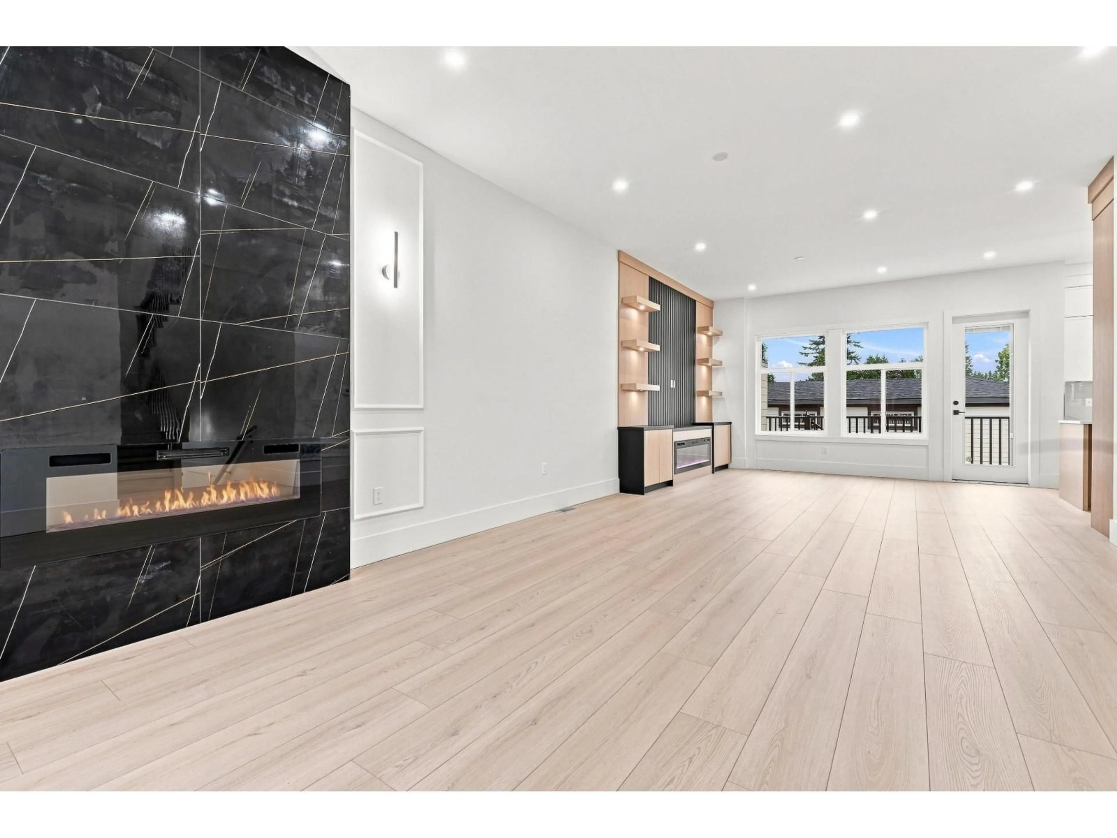 Unknown for 101 - 14275 MELROSE DRIVE, Surrey British Columbia V3R5R3