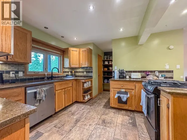 1705 MILLAR ROAD, Smithers 4