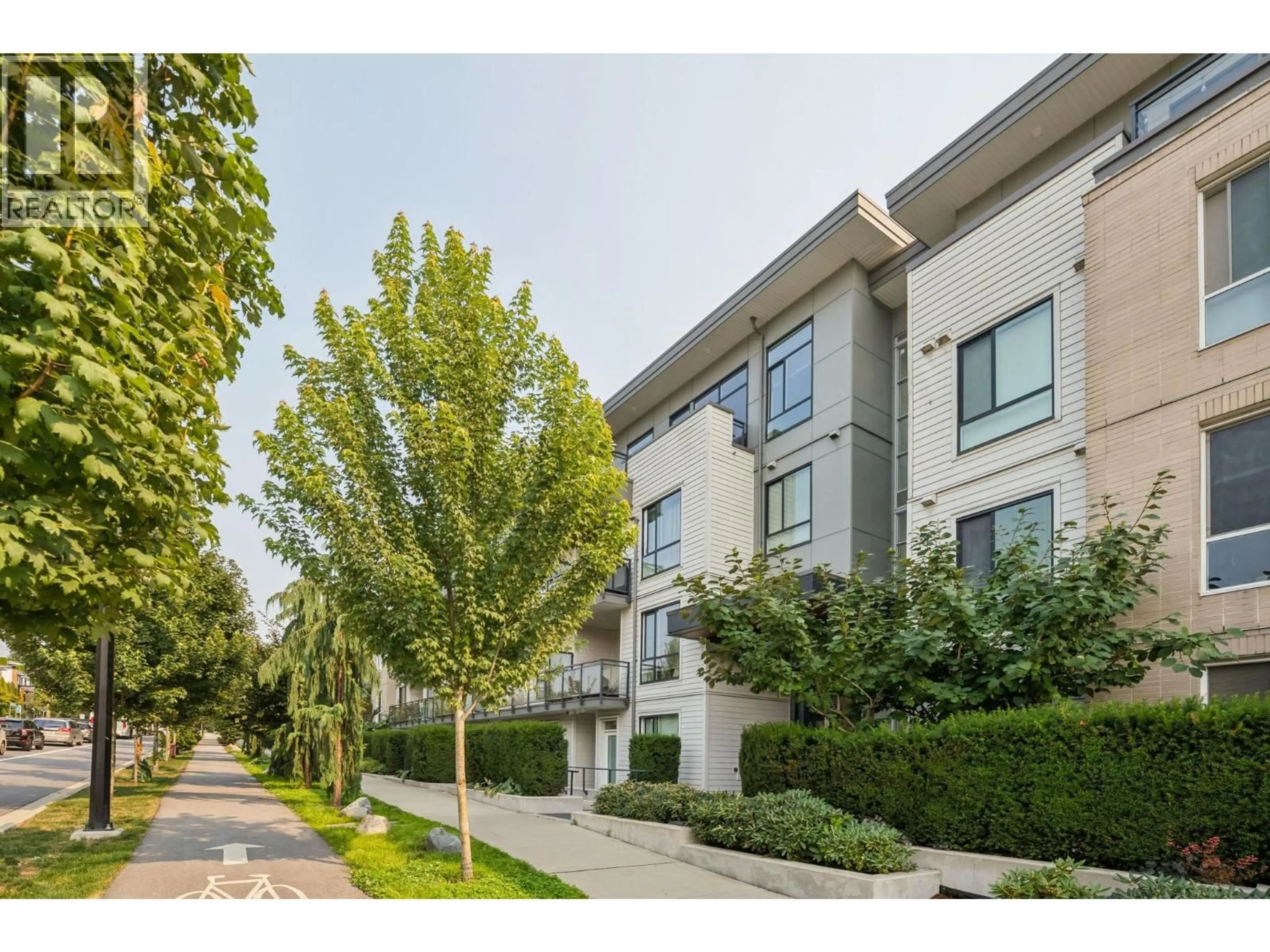 Unknown for 210 - 625 3RD STREET, North Vancouver British Columbia V7L1G6