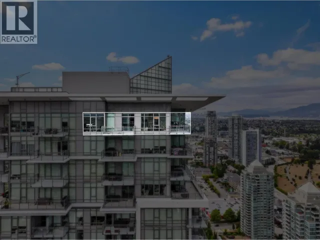 4502 - 2008 ROSSER AVENUE, Burnaby 2