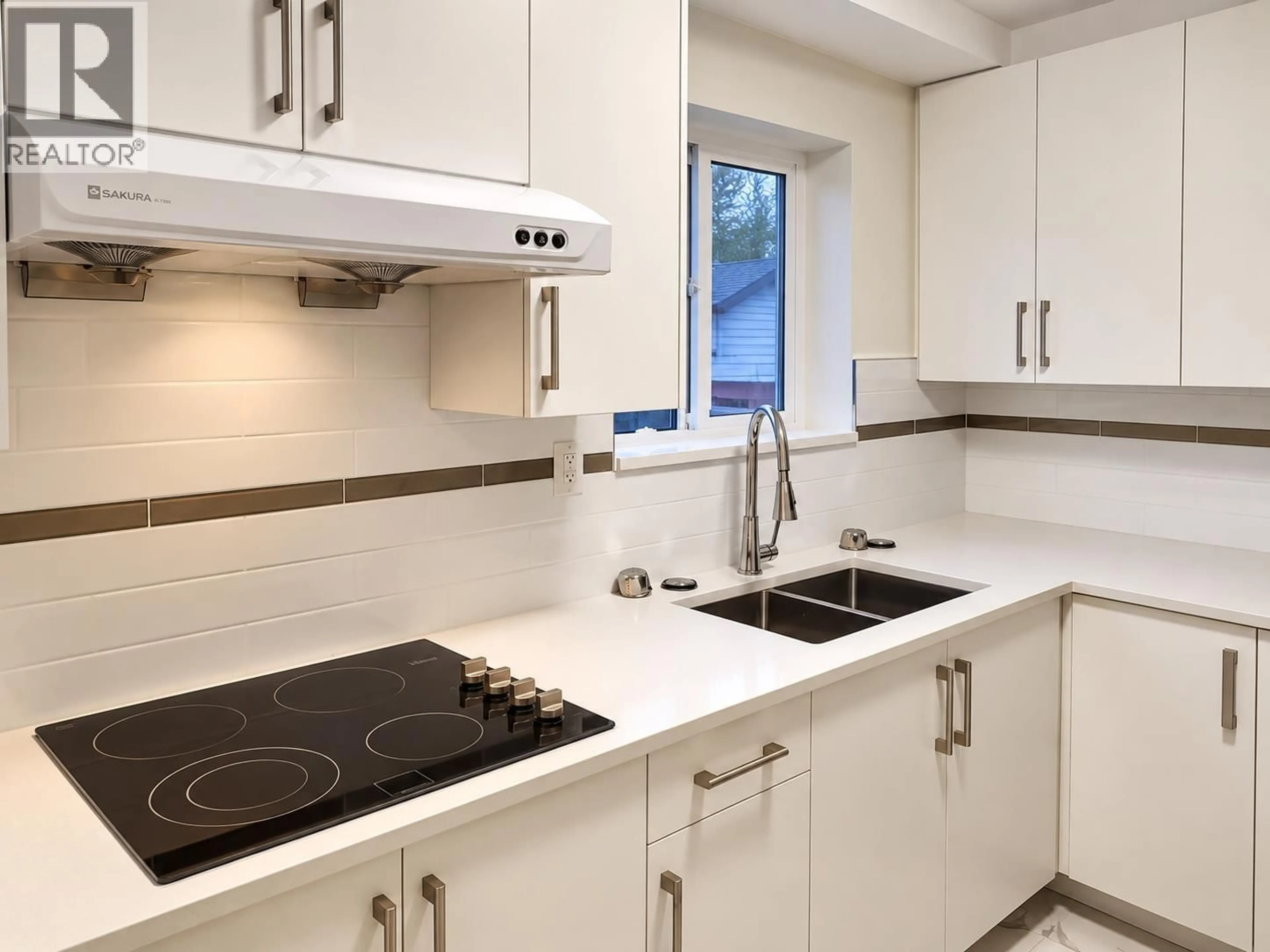 Standard kitchen, ceramic/tile floor for 8221 FREMLIN STREET, Vancouver British Columbia V6P3W9