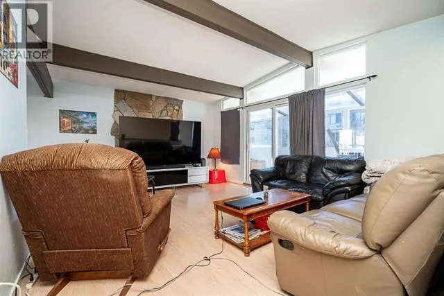 11900 BURNETT STREET, Maple Ridge 4