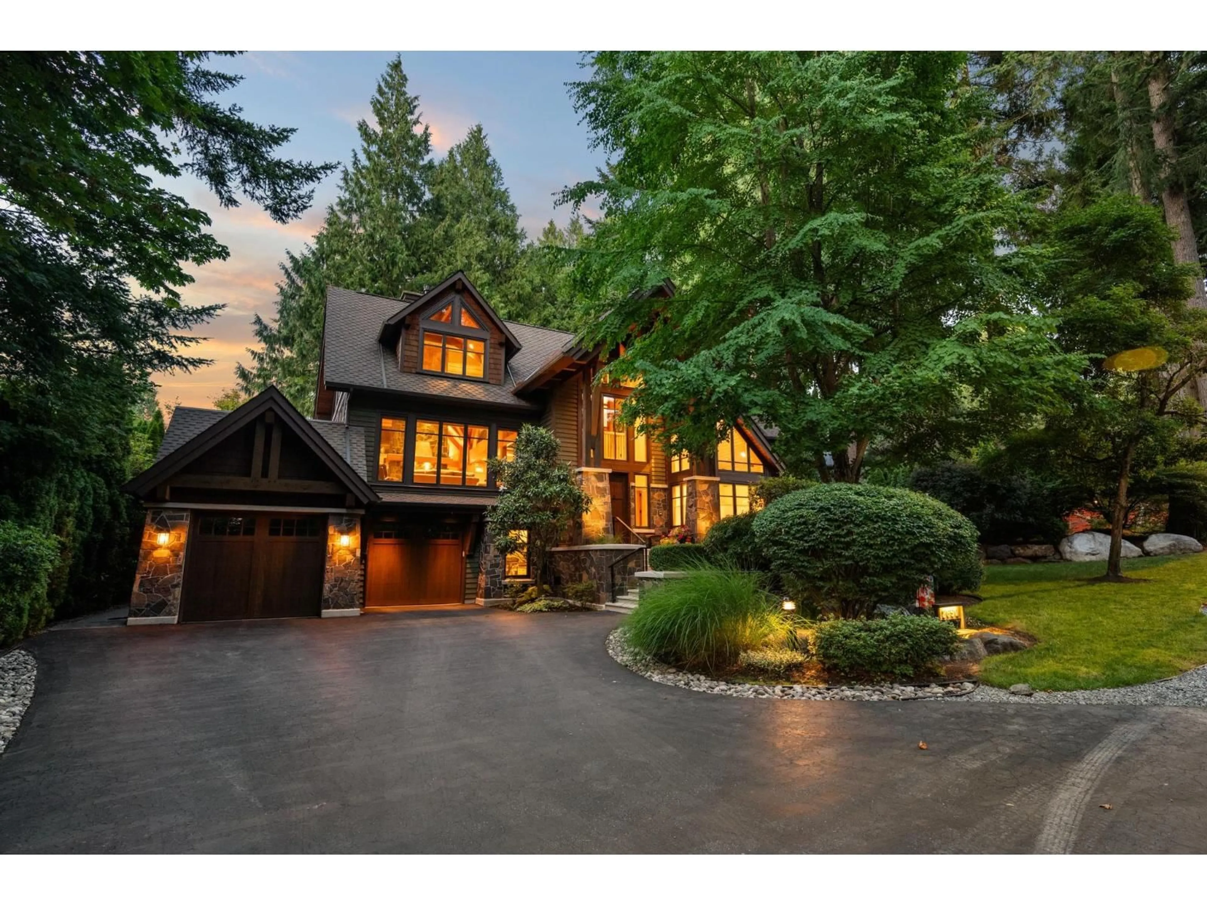 Unknown for 2650 DOGWOOD DRIVE, Surrey British Columbia V4A3K5