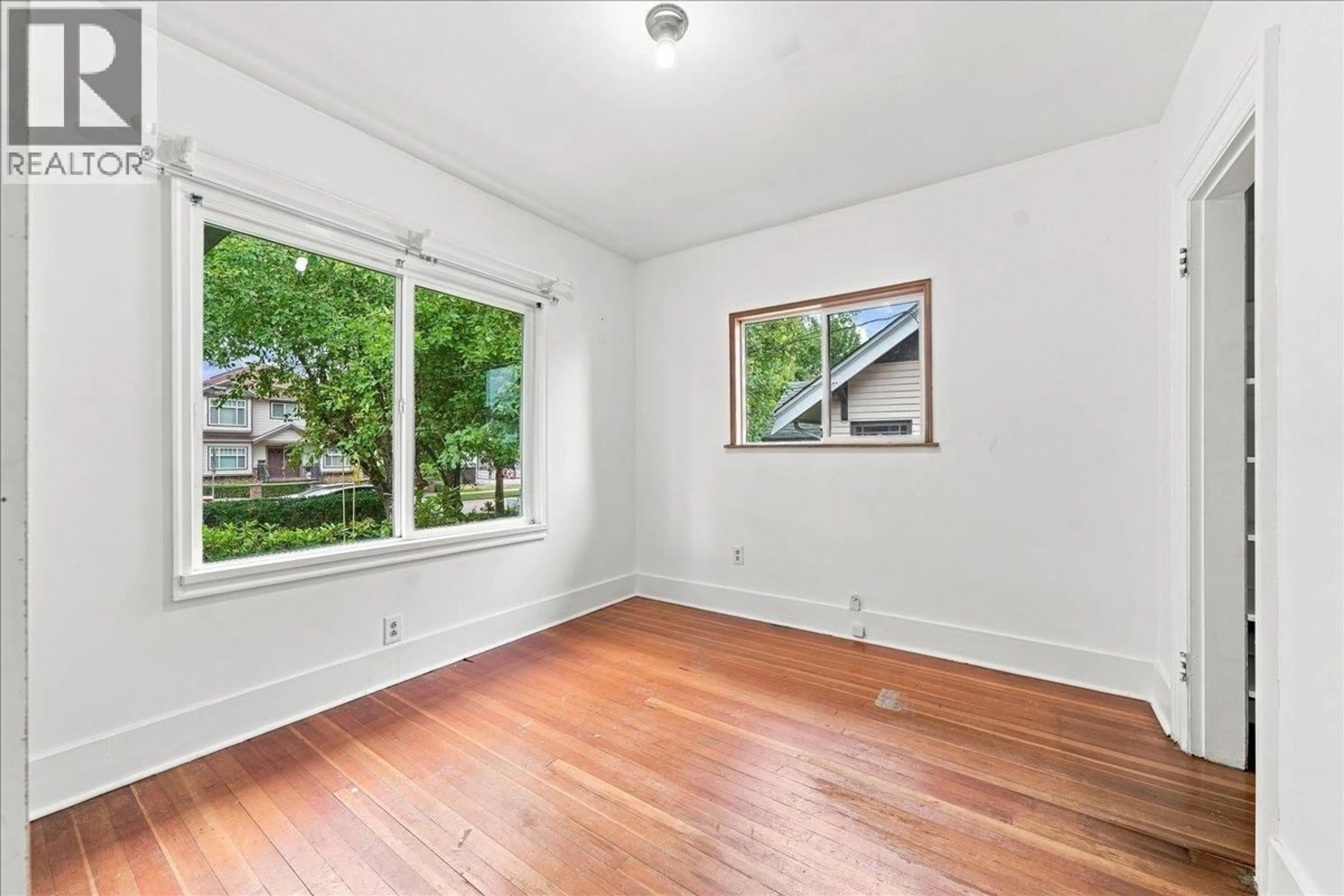 A pic of a room for 446 KELLY STREET, New Westminster British Columbia V3L3T9