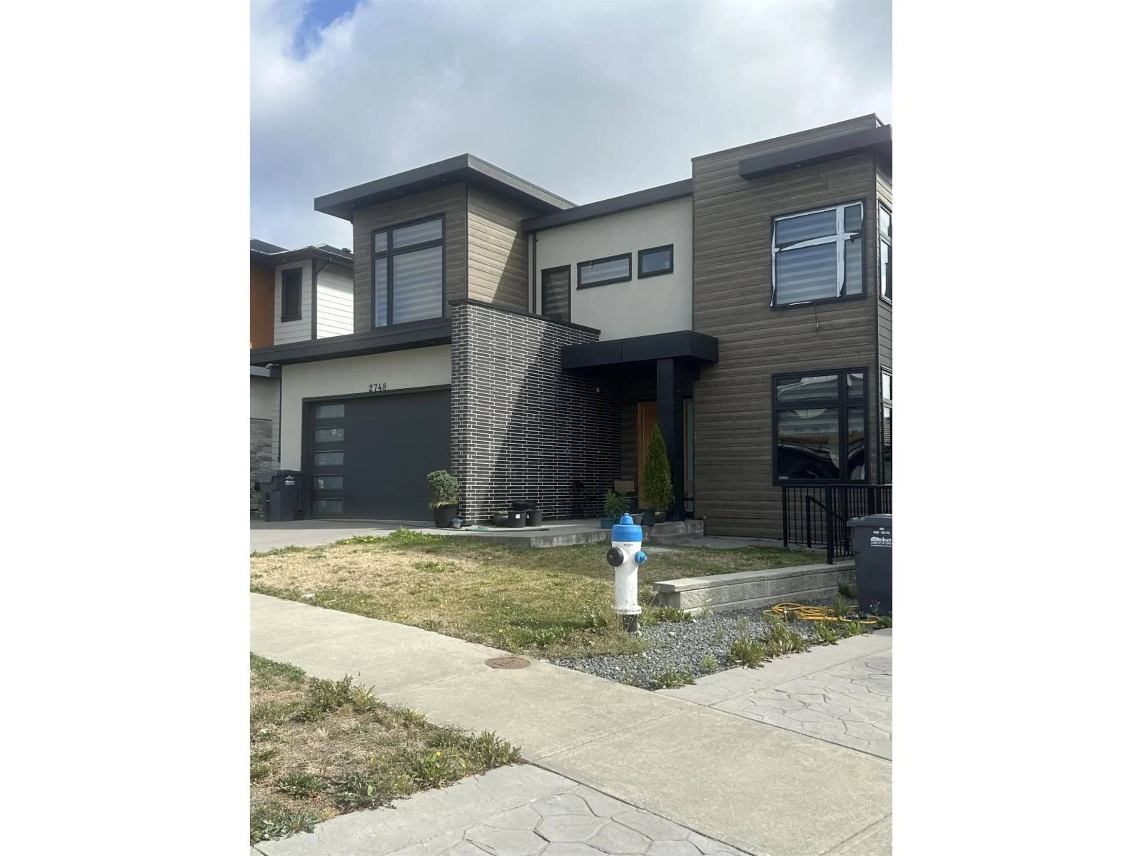 Home with brick exterior material, street for 2748 MONTANA PLACE, Abbotsford British Columbia V3G0G8