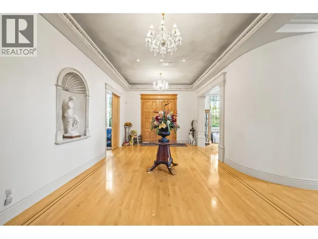 1050 CONNAUGHT DRIVE, Vancouver 3