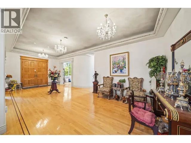 1050 CONNAUGHT DRIVE, Vancouver 4
