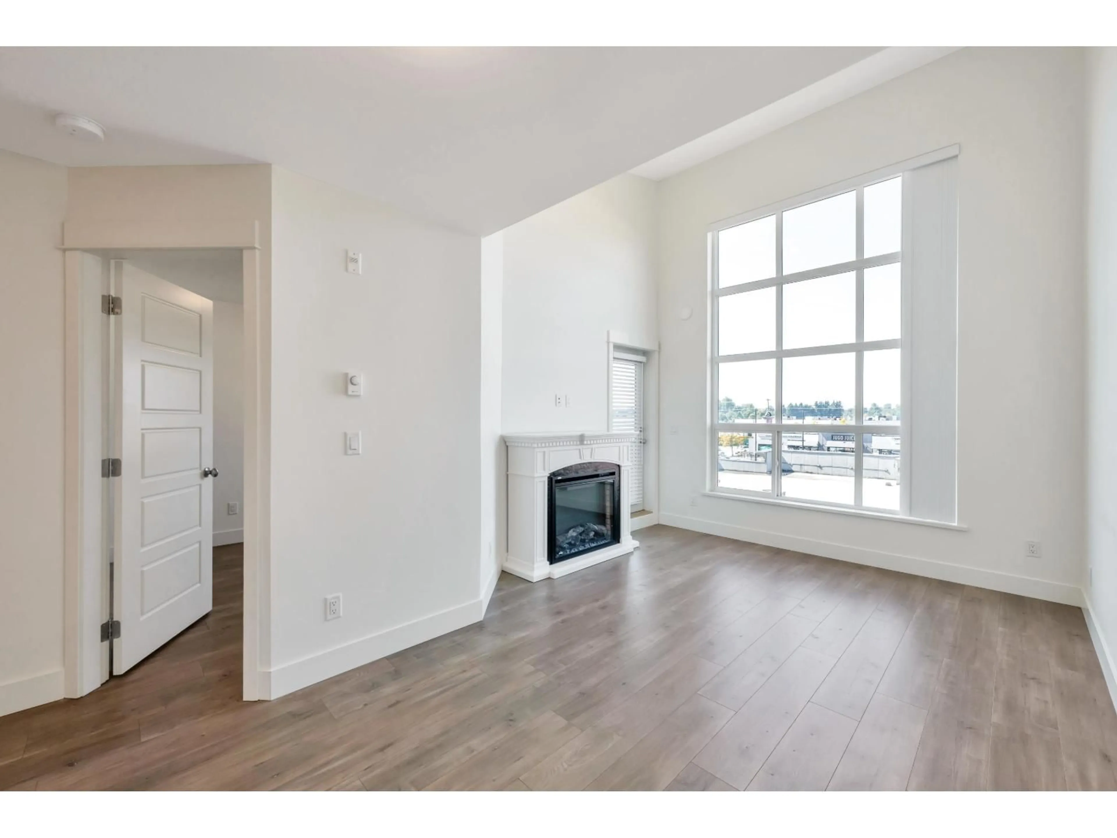 A pic of a room for 413 - 30515 CARDINAL AVENUE, Abbotsford British Columbia V2T0A8
