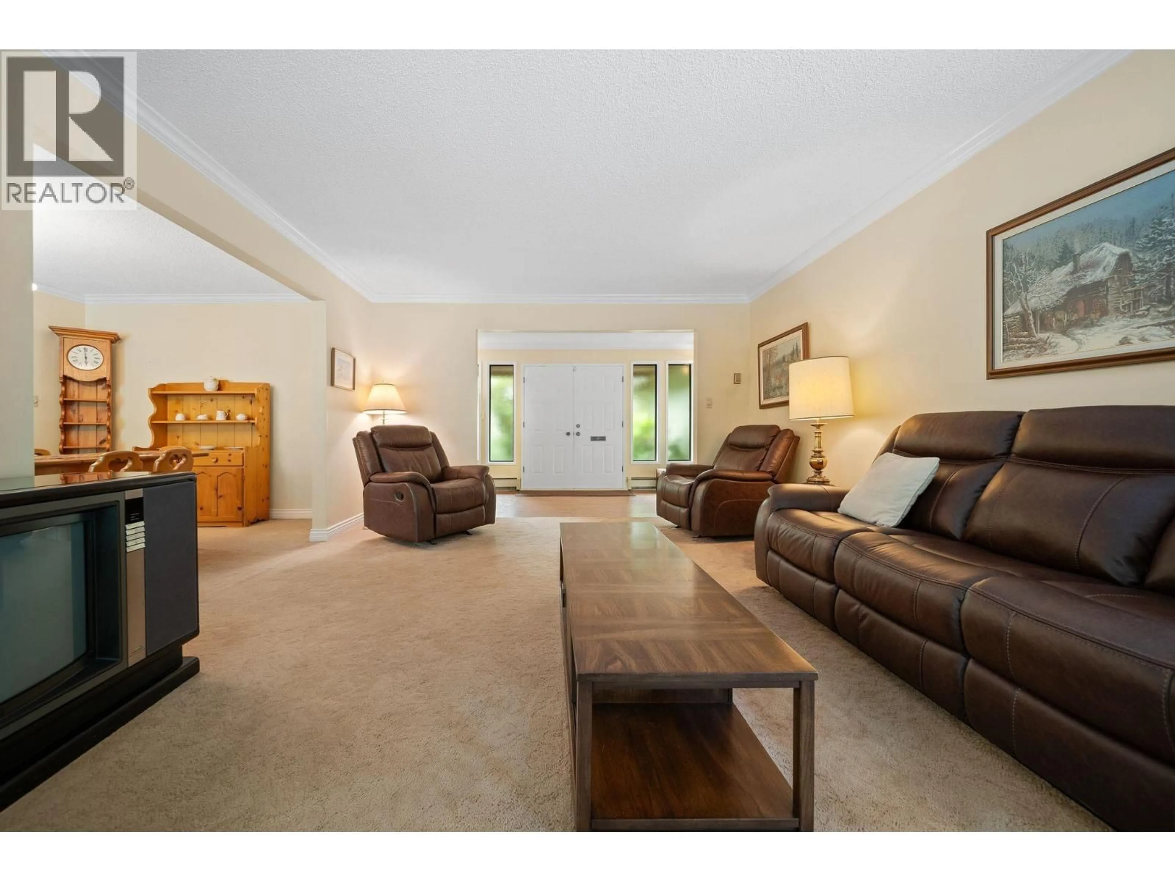 Living room with furniture, unknown for 6631 CHELMSFORD STREET, Richmond British Columbia V7C4J1