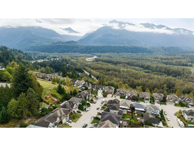 46052 BRIDLE RIDGE CRESCENT, Chilliwack 2