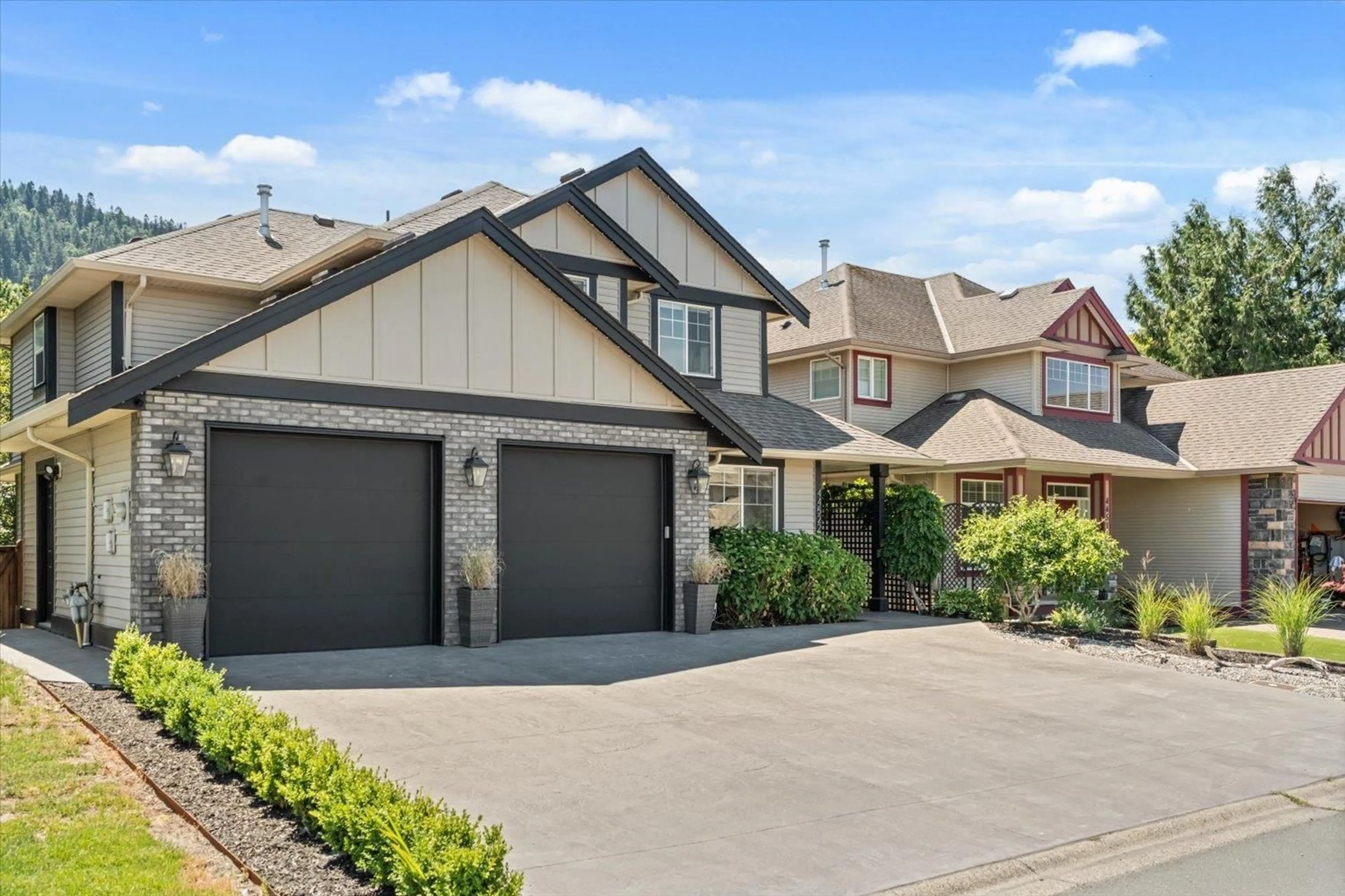 Unknown for 44522 MCLAREN DRIVE, Chilliwack British Columbia V2R0A3