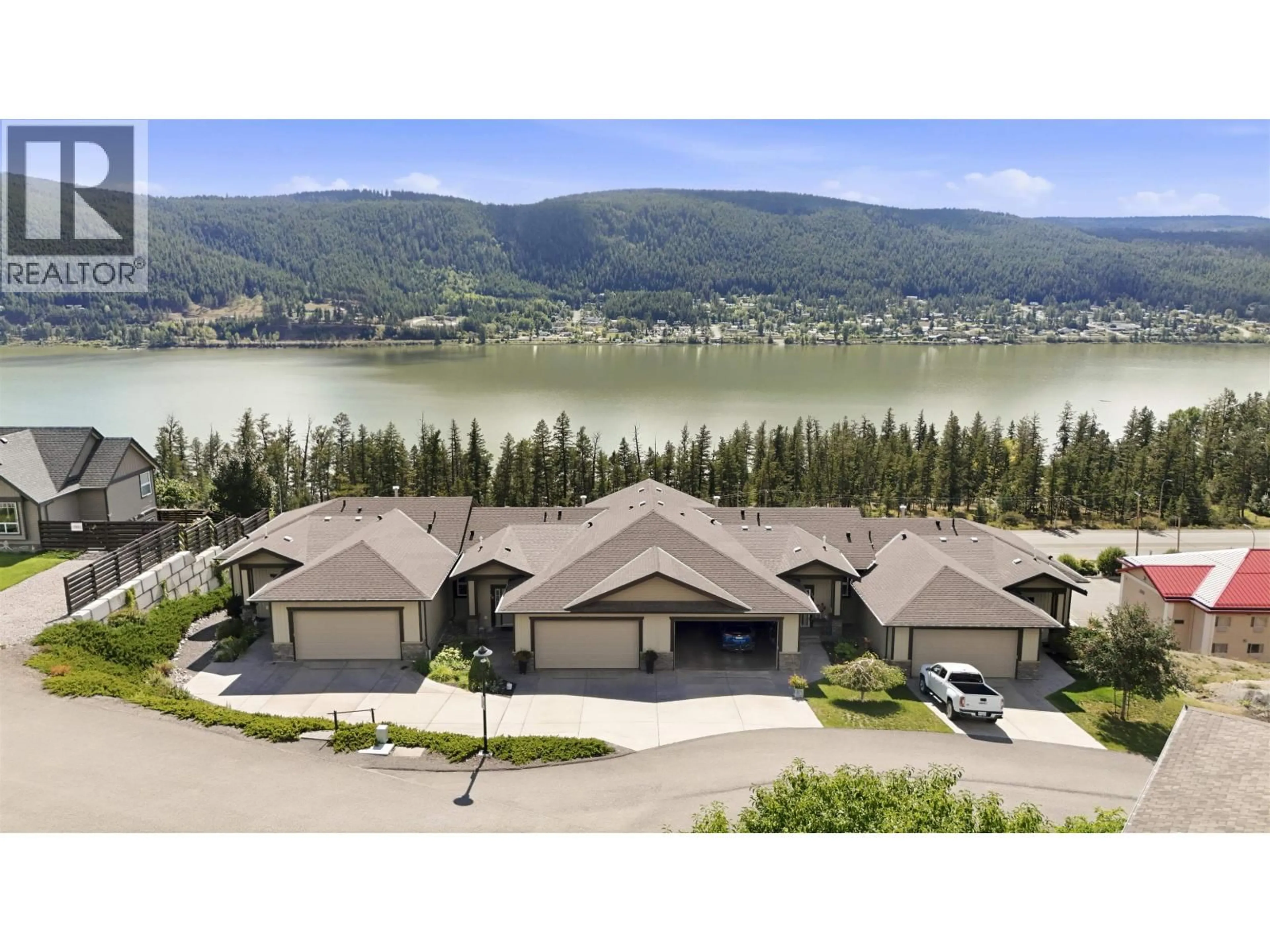 A pic from outside/outdoor area/front of a property/back of a property/a pic from drone, water/lake/river/ocean view for 17 - 1880 HAMEL ROAD, Williams Lake British Columbia V2G0A4
