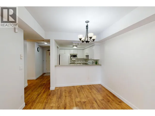 104 - 211 TWELFTH STREET, New Westminster 2