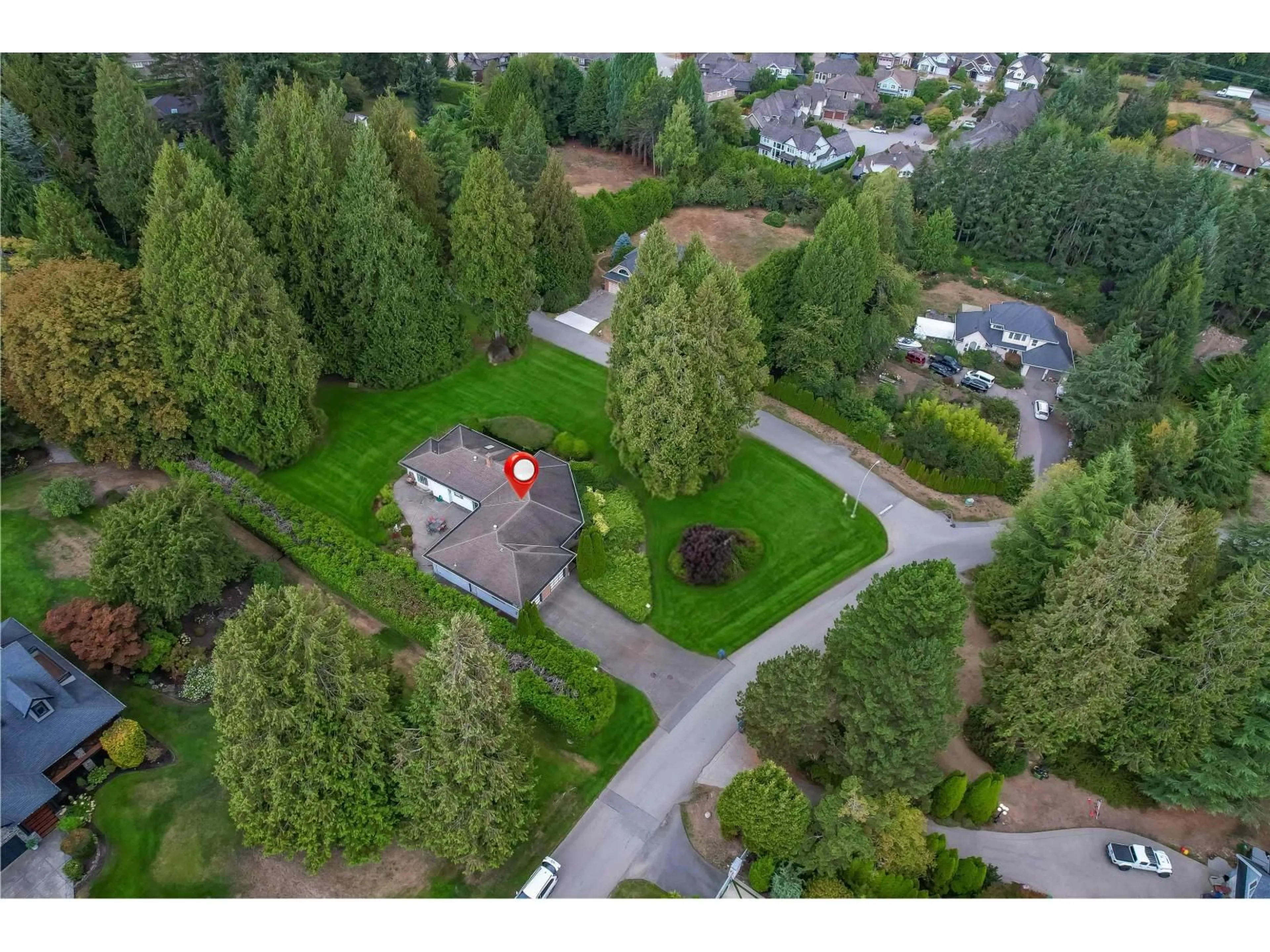 A pic from outside/outdoor area/front of a property/back of a property/a pic from drone, mountain view for 3039 163 ST STREET, Surrey British Columbia V3Z0E3
