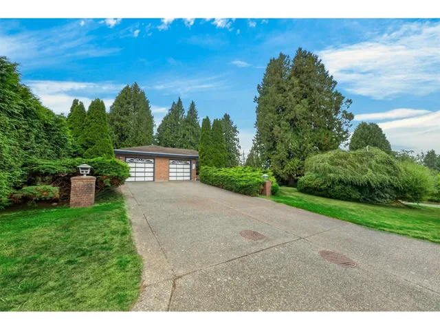 3039 163 ST STREET, Surrey 5