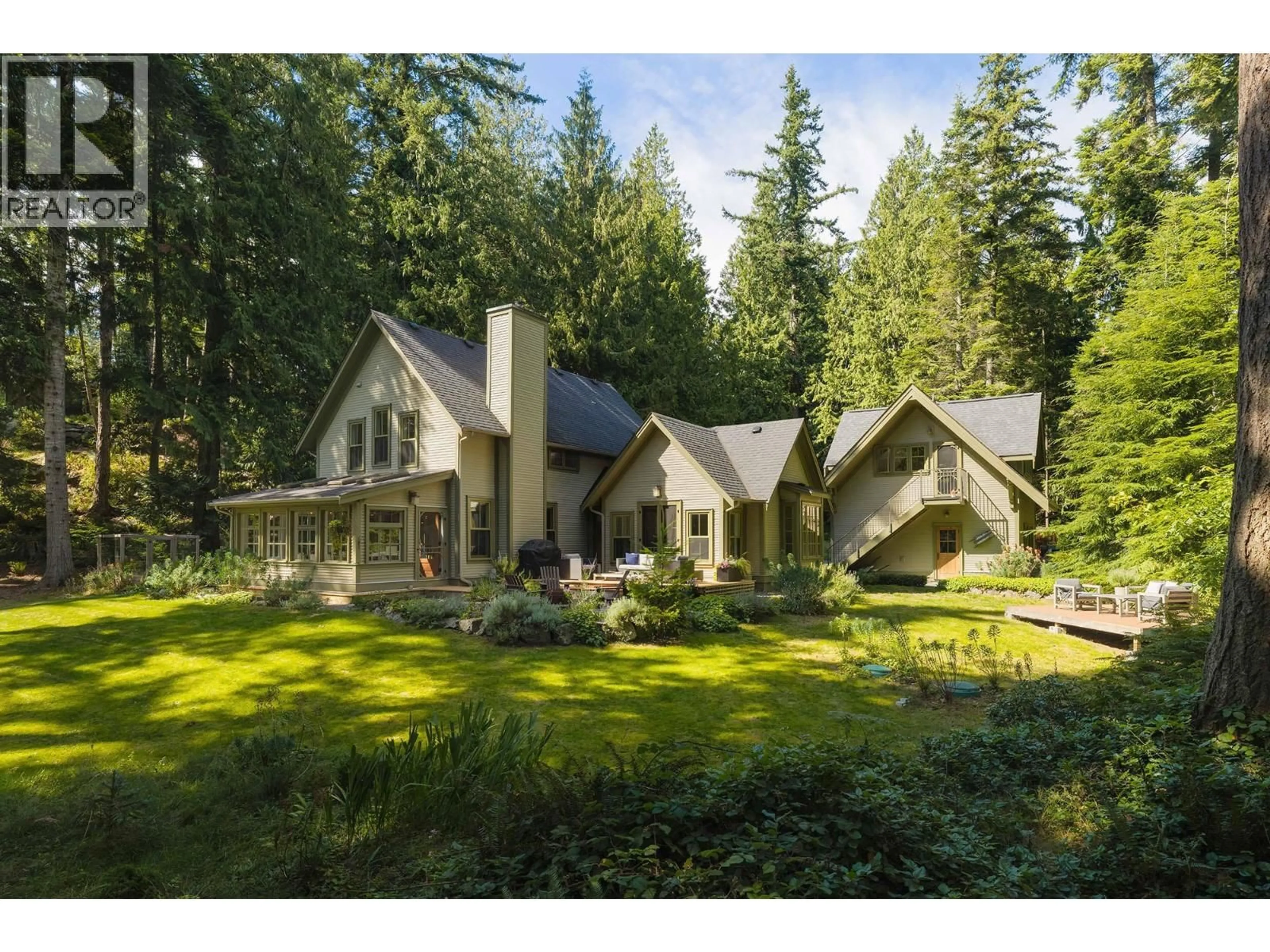 Home with vinyl exterior material, forest/trees view for 1755 EMILY LANE, Bowen Island British Columbia V0N1G2