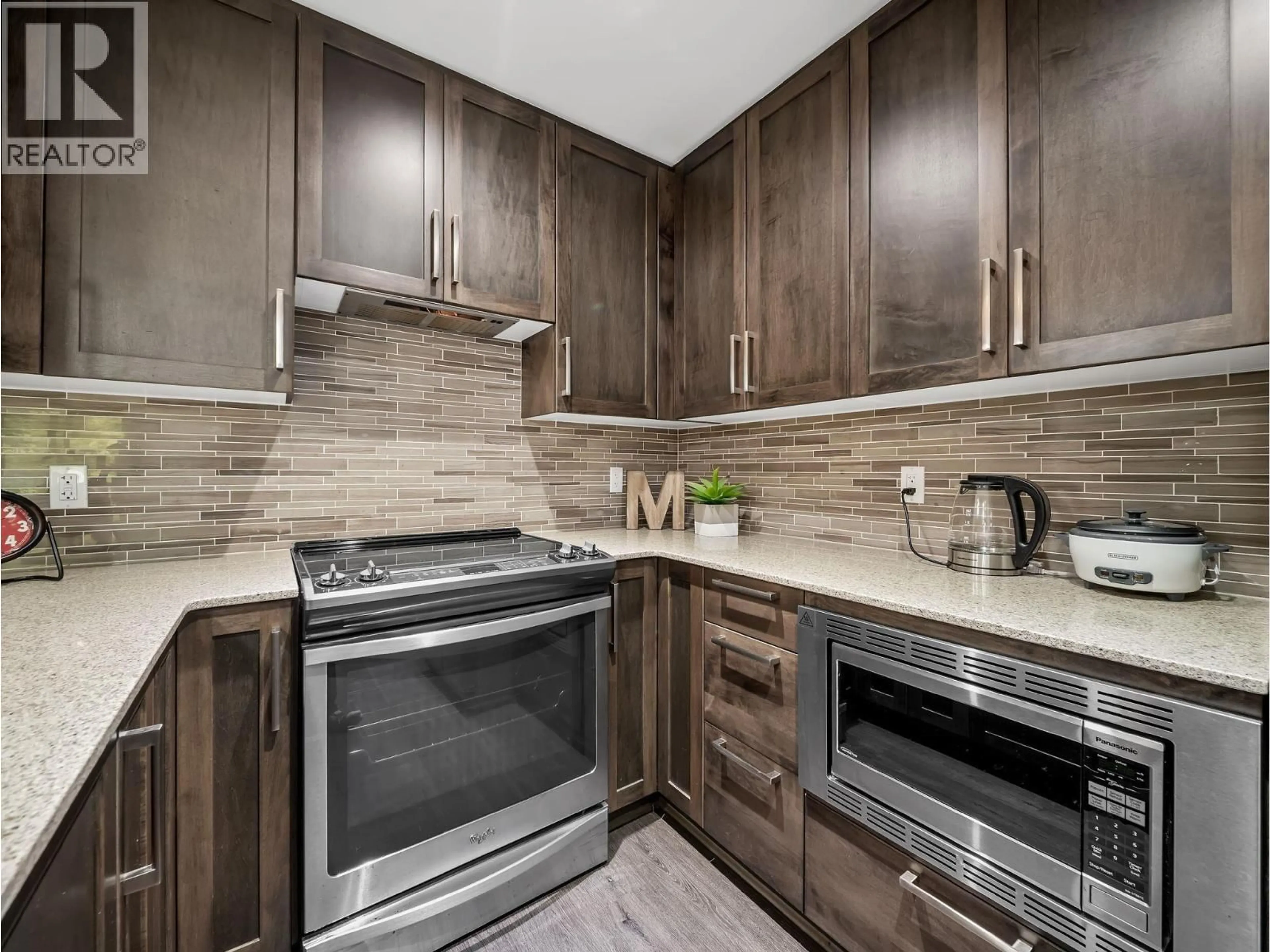 Unknown for 305 - 2465 WILSON AVENUE, Port Coquitlam British Columbia V3C0E6