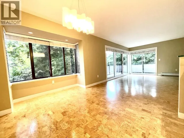 404 - 1405 15TH AVENUE, Vancouver 3