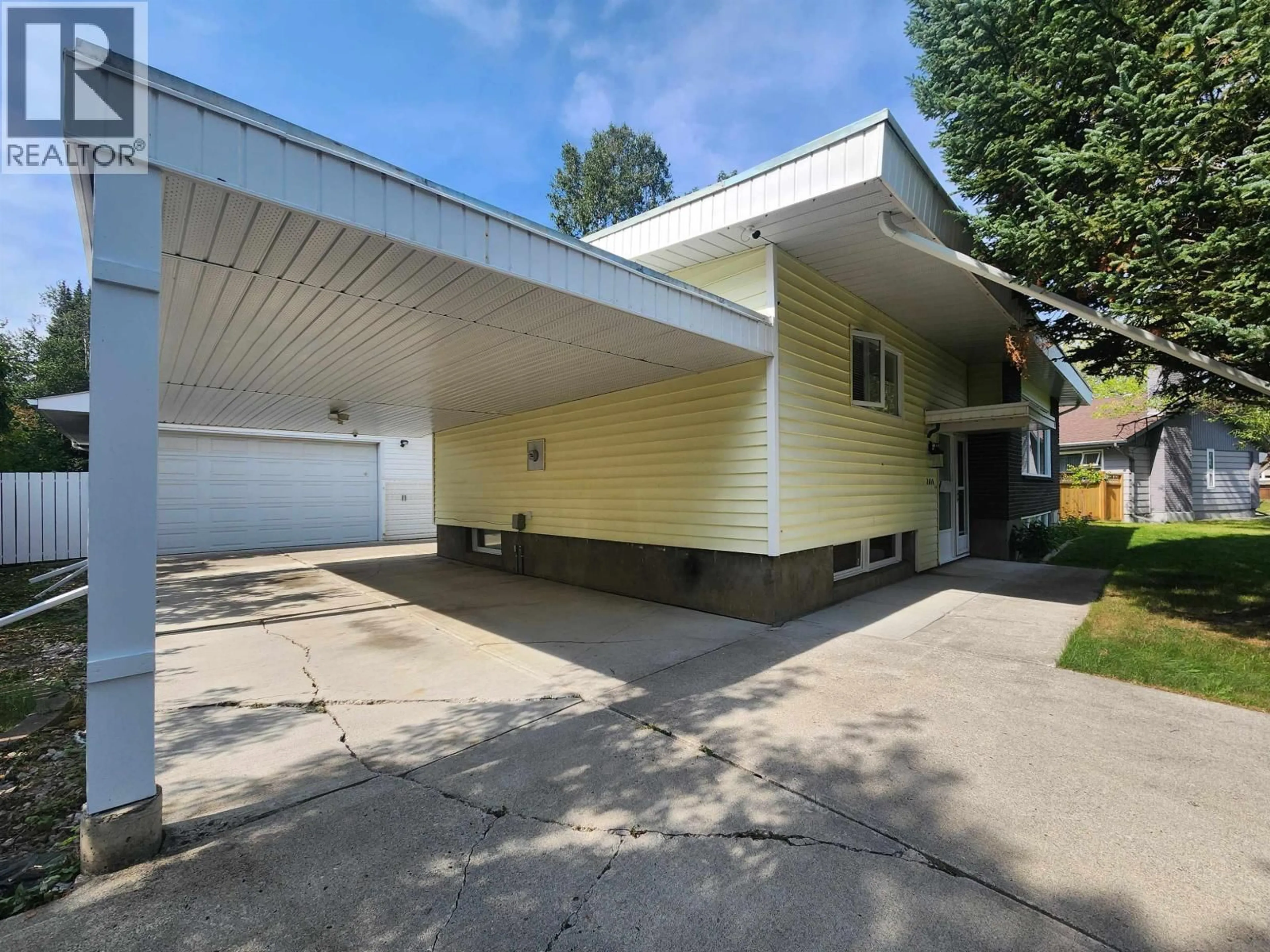 Indoor garage for 2614 ELLISON DRIVE, Prince George British Columbia V2M2S4