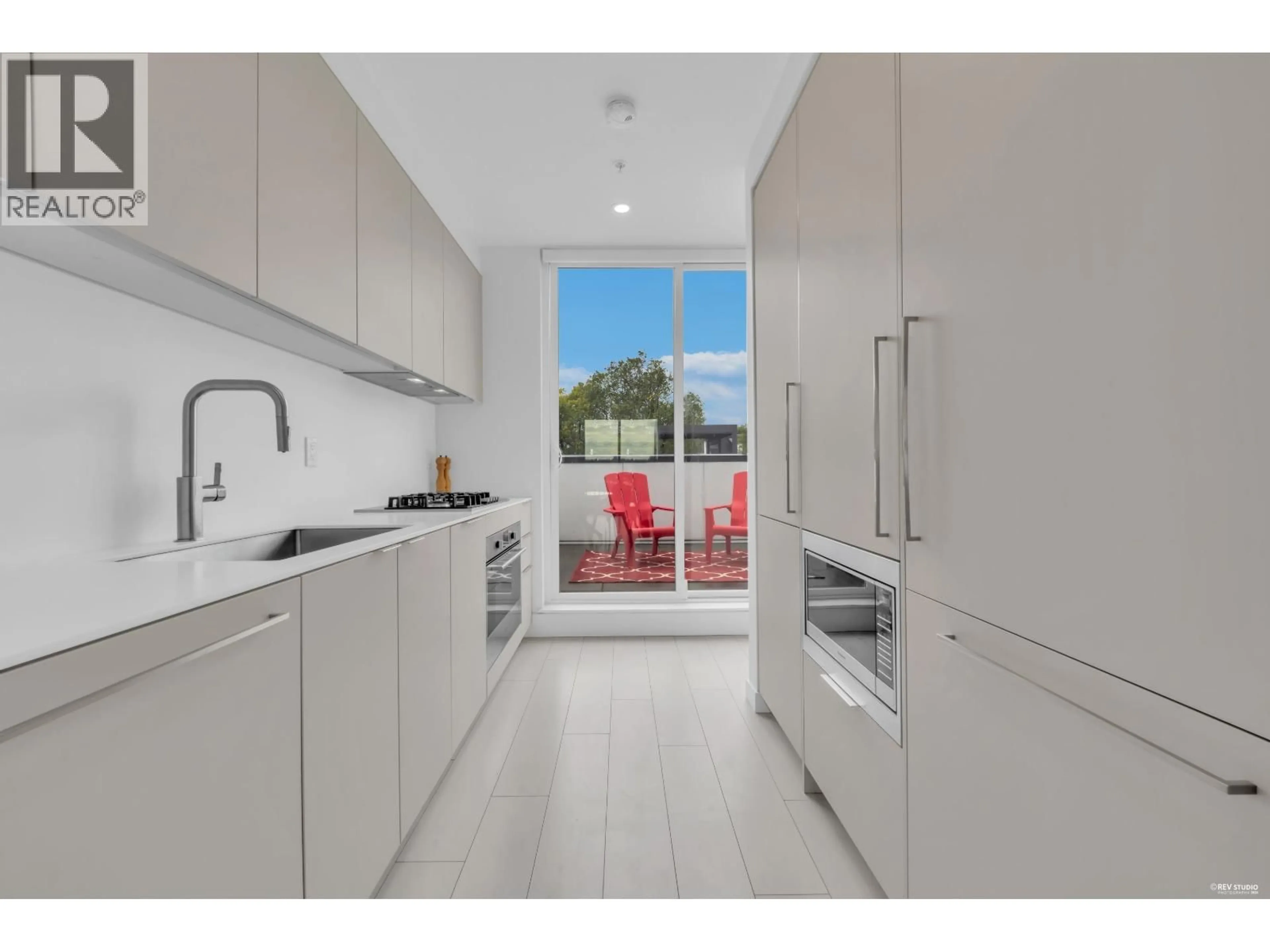 Standard kitchen, unknown for 302 - 1120 EAST GEORGIA STREET, Vancouver British Columbia V6A0K2