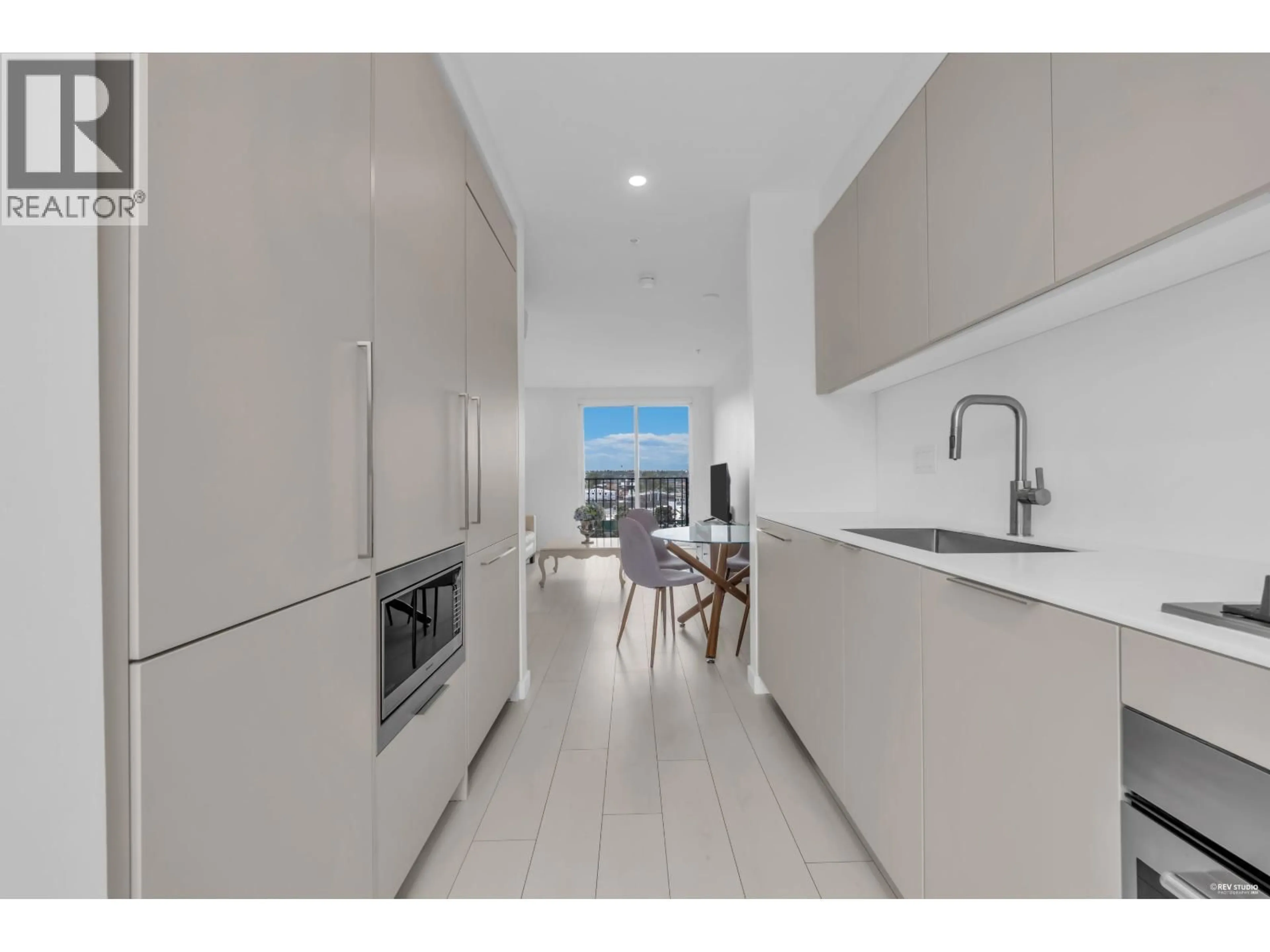 Unknown for 302 - 1120 EAST GEORGIA STREET, Vancouver British Columbia V6A0K2