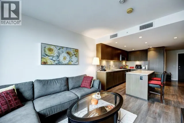 908 - 125 14TH STREET, North Vancouver 2