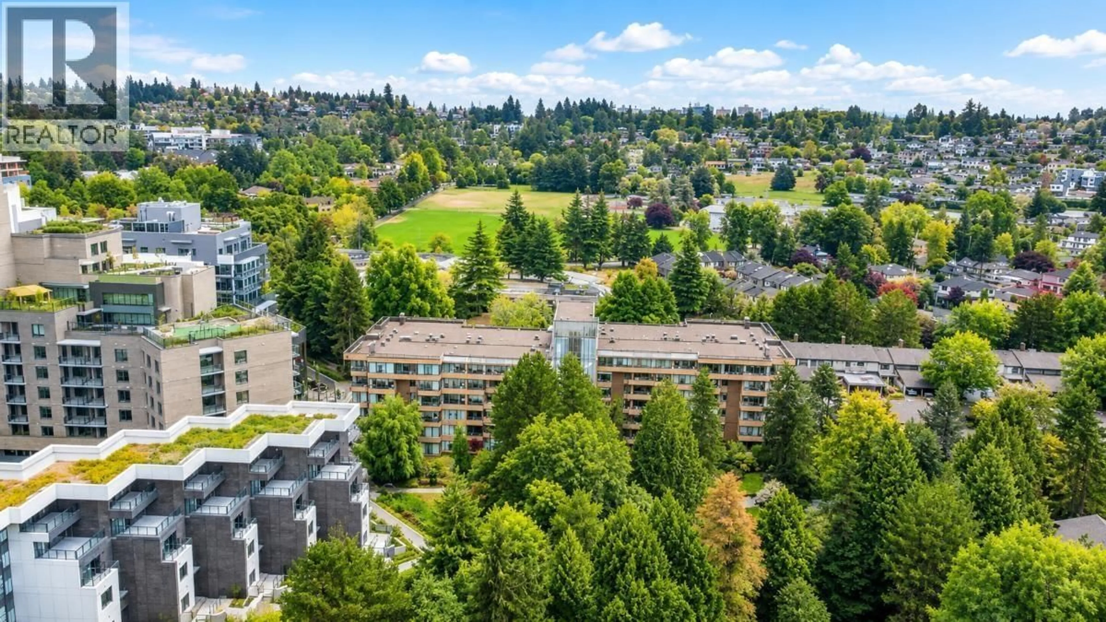 A pic from outside/outdoor area/front of a property/back of a property/a pic from drone, unknown for 513 - 2101 MCMULLEN AVENUE, Vancouver British Columbia V6L3B4