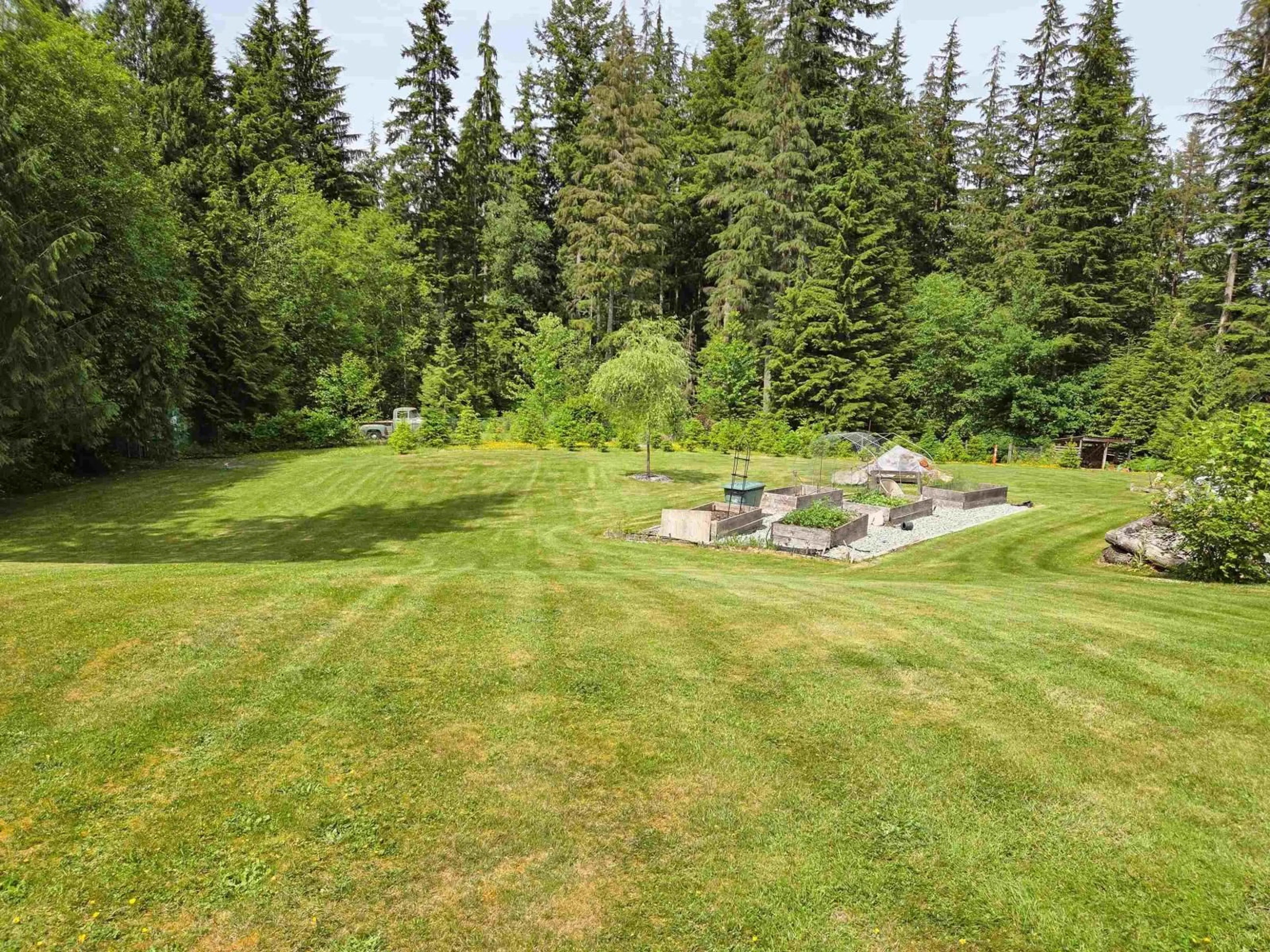 A pic from outside/outdoor area/front of a property/back of a property/a pic from drone, forest/trees view for 29907 DEWDNEY TRUNK ROAD, Mission British Columbia V4S1B7