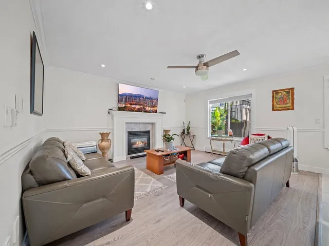 12582 62B AVENUE, Surrey 4