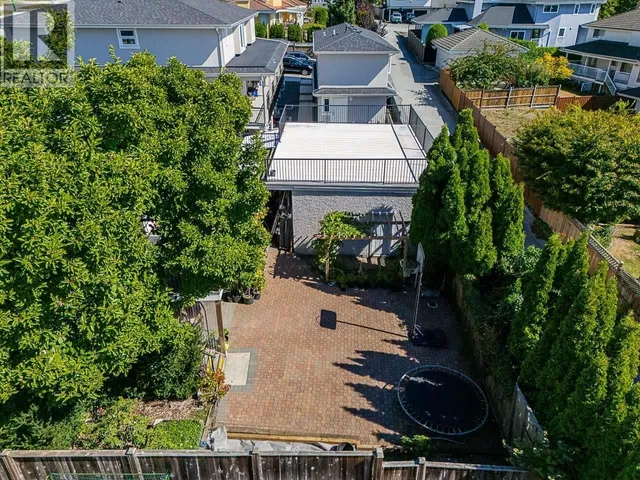 7342 BROADWAY, Burnaby 5