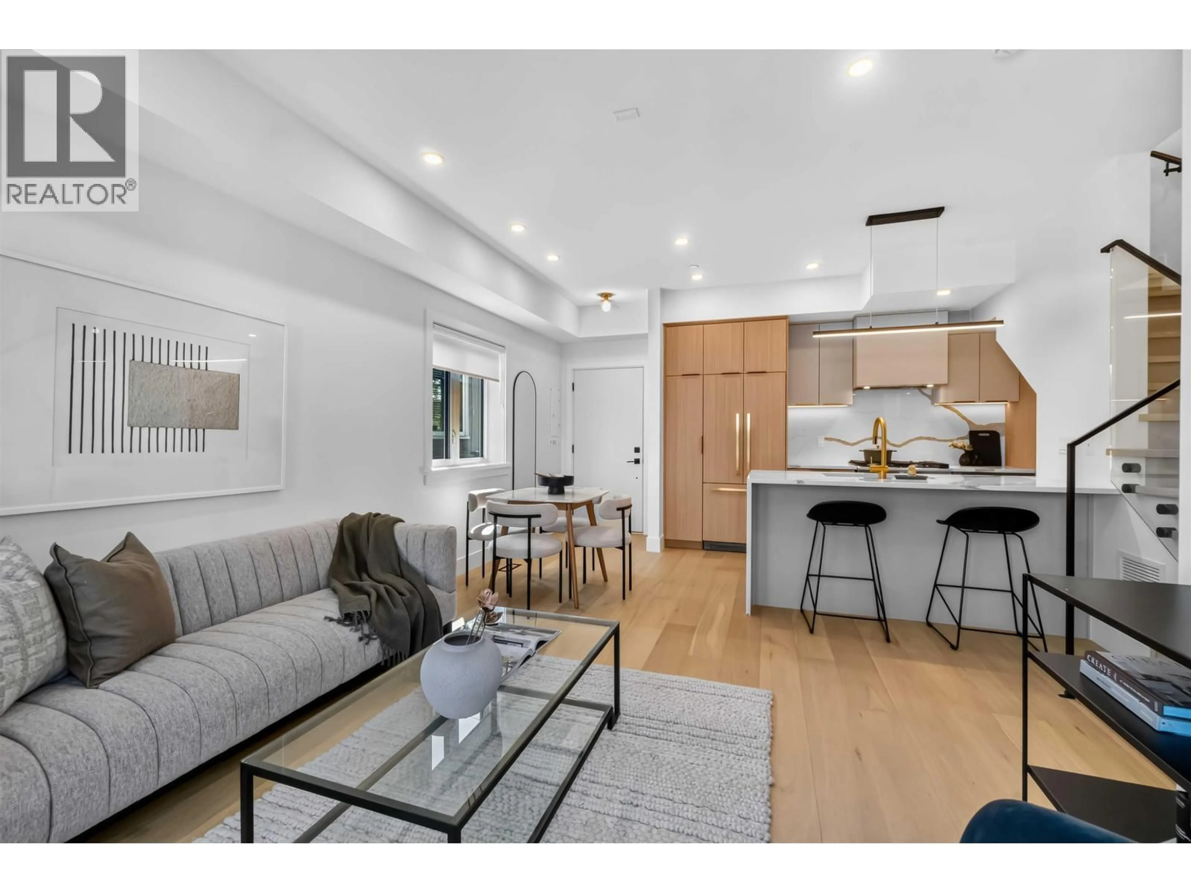 Open concept kitchen, wood/laminate floor for 3 - 550 KASLO STREET, Vancouver British Columbia V5K3Z2