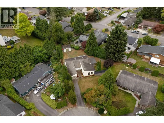 21513 SPRING AVENUE, Maple Ridge 2