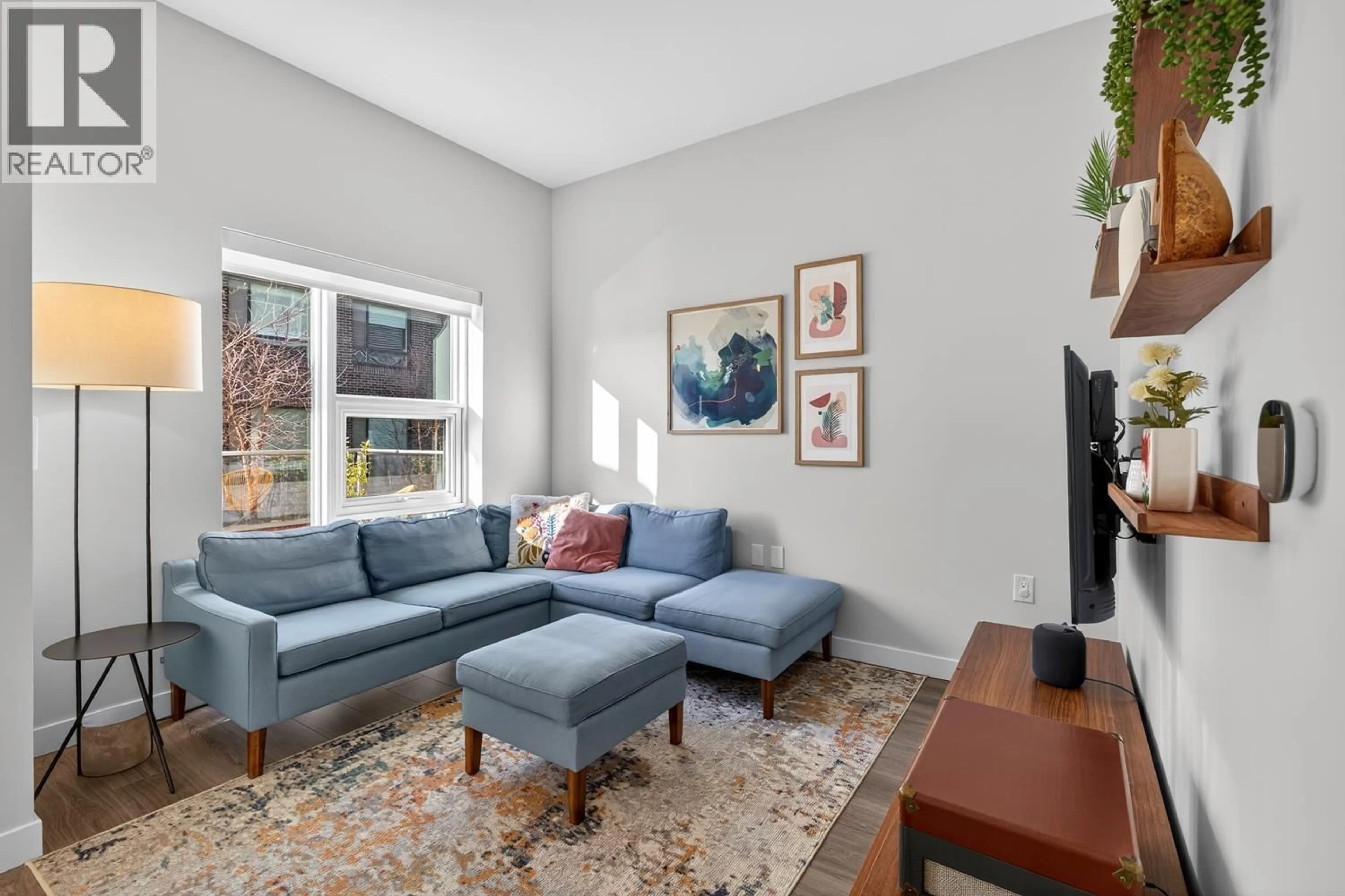 Living room with furniture, unknown for 3 - 8693 OOLICHAN WAY, Vancouver British Columbia V5S0G7