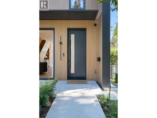 2 - 3768 2ND AVENUE, Vancouver 2