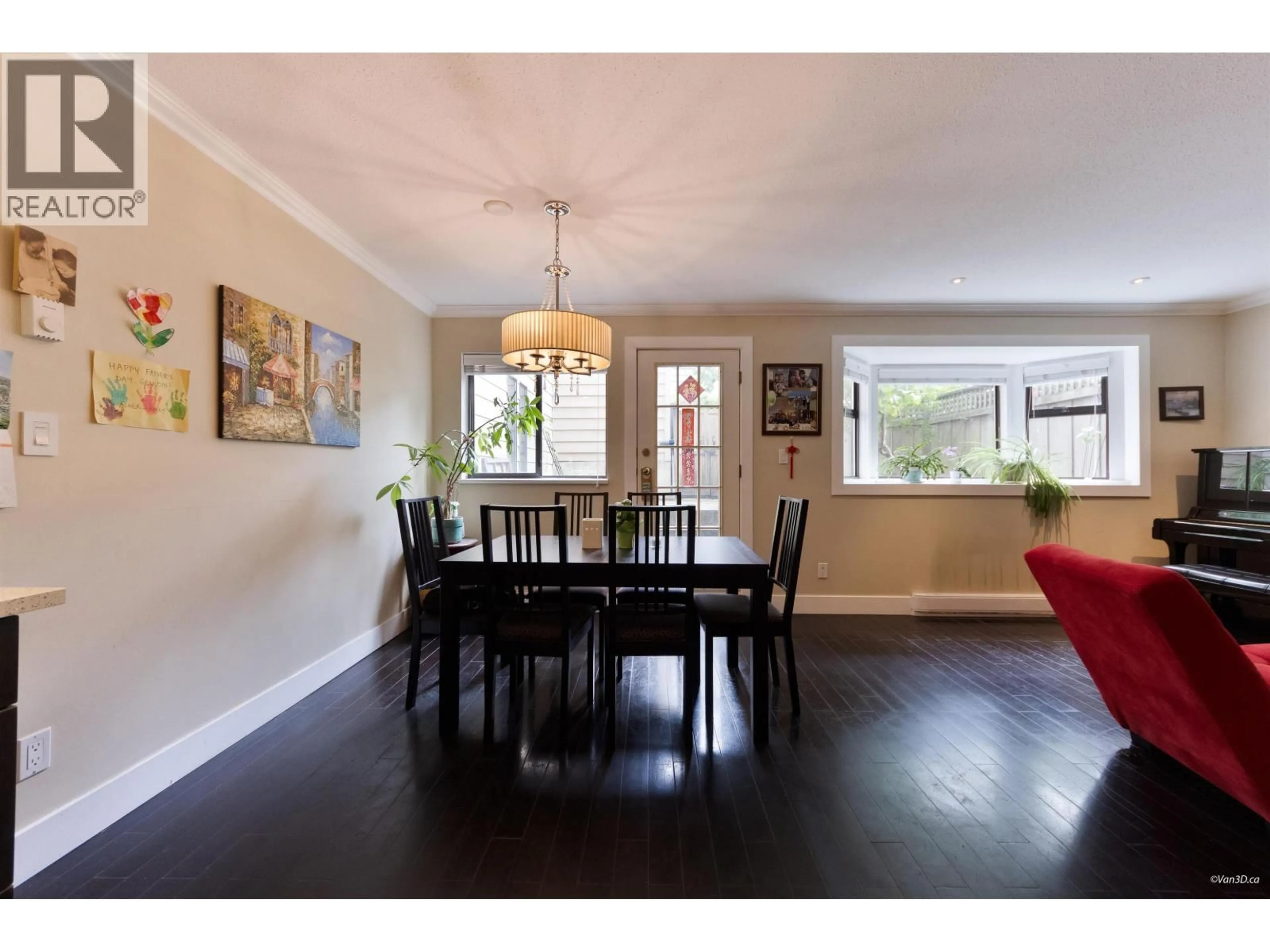 Dining room, wood/laminate floor for 110 - 777 EIGHTH STREET, New Westminster British Columbia V3M3S7