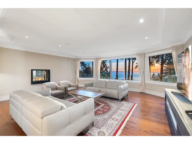 1455 126A STREET, Surrey 4