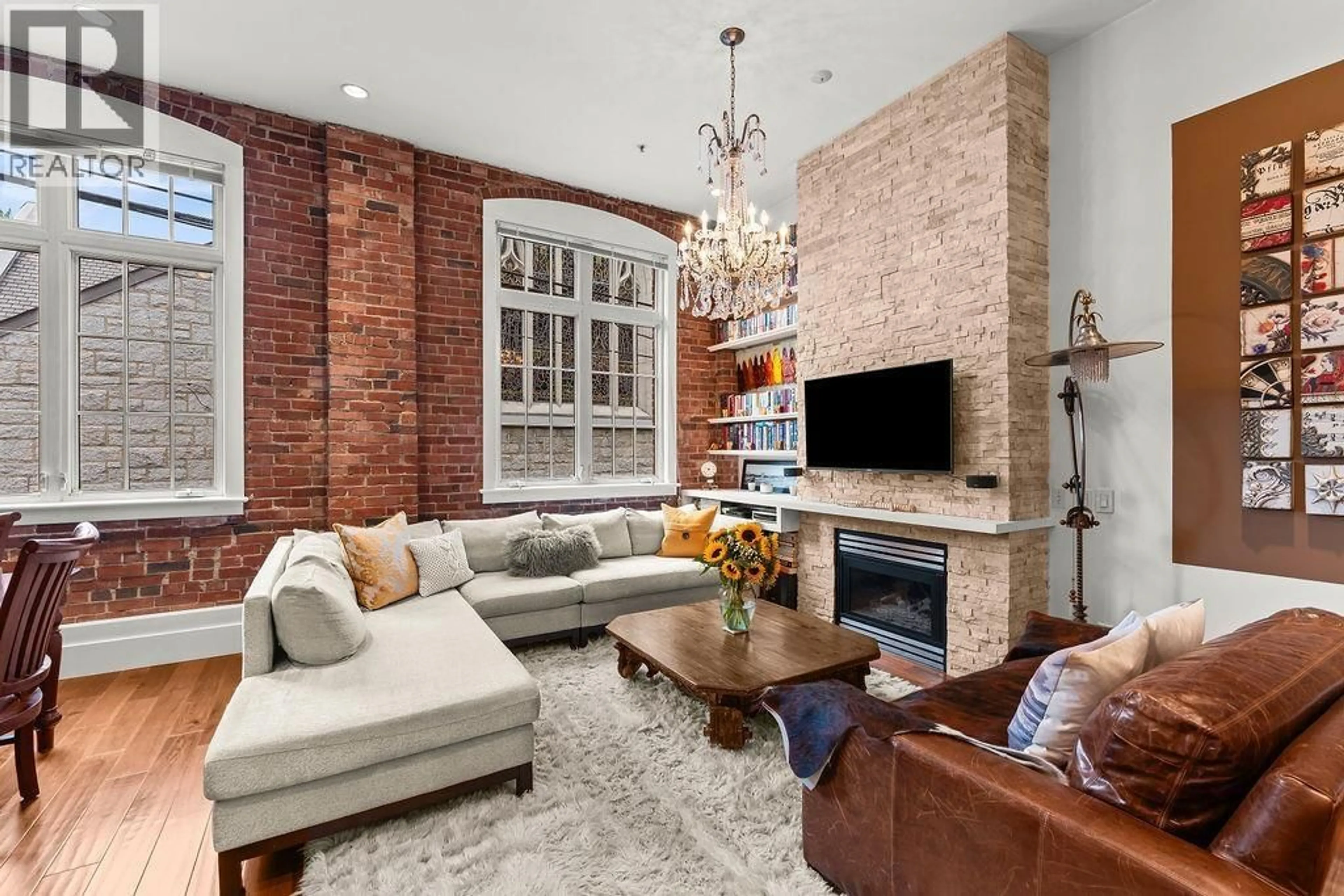 Living room with furniture, unknown for 104 - 1811 W 16TH AVENUE, Vancouver British Columbia V6J2M3